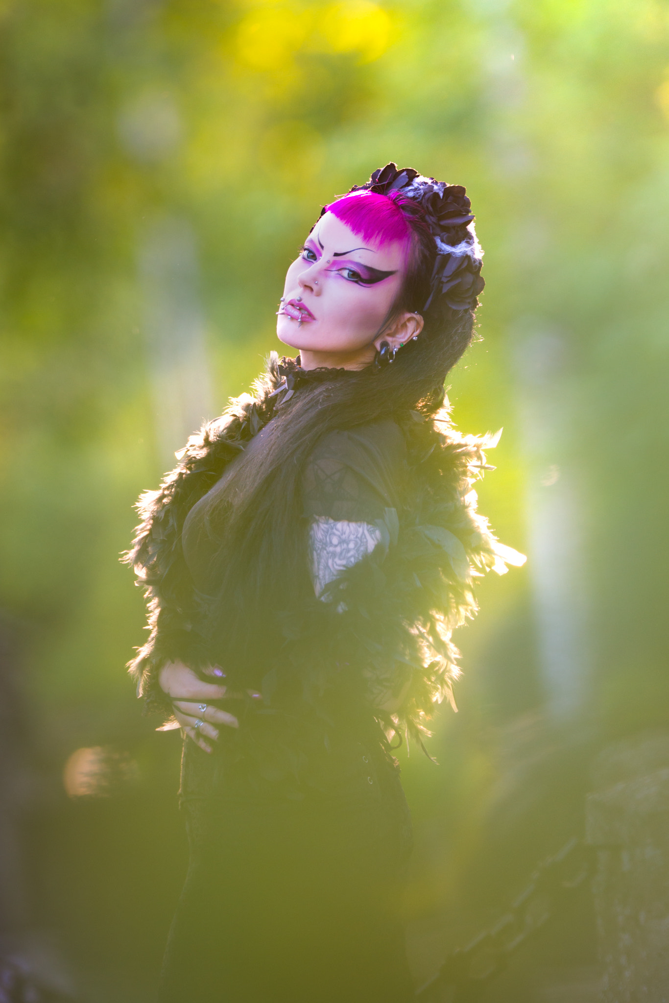 Nikon AF-S Nikkor 200mm F2G ED-IF VR sample photo. 200/2 bokeh, from the bushes photography