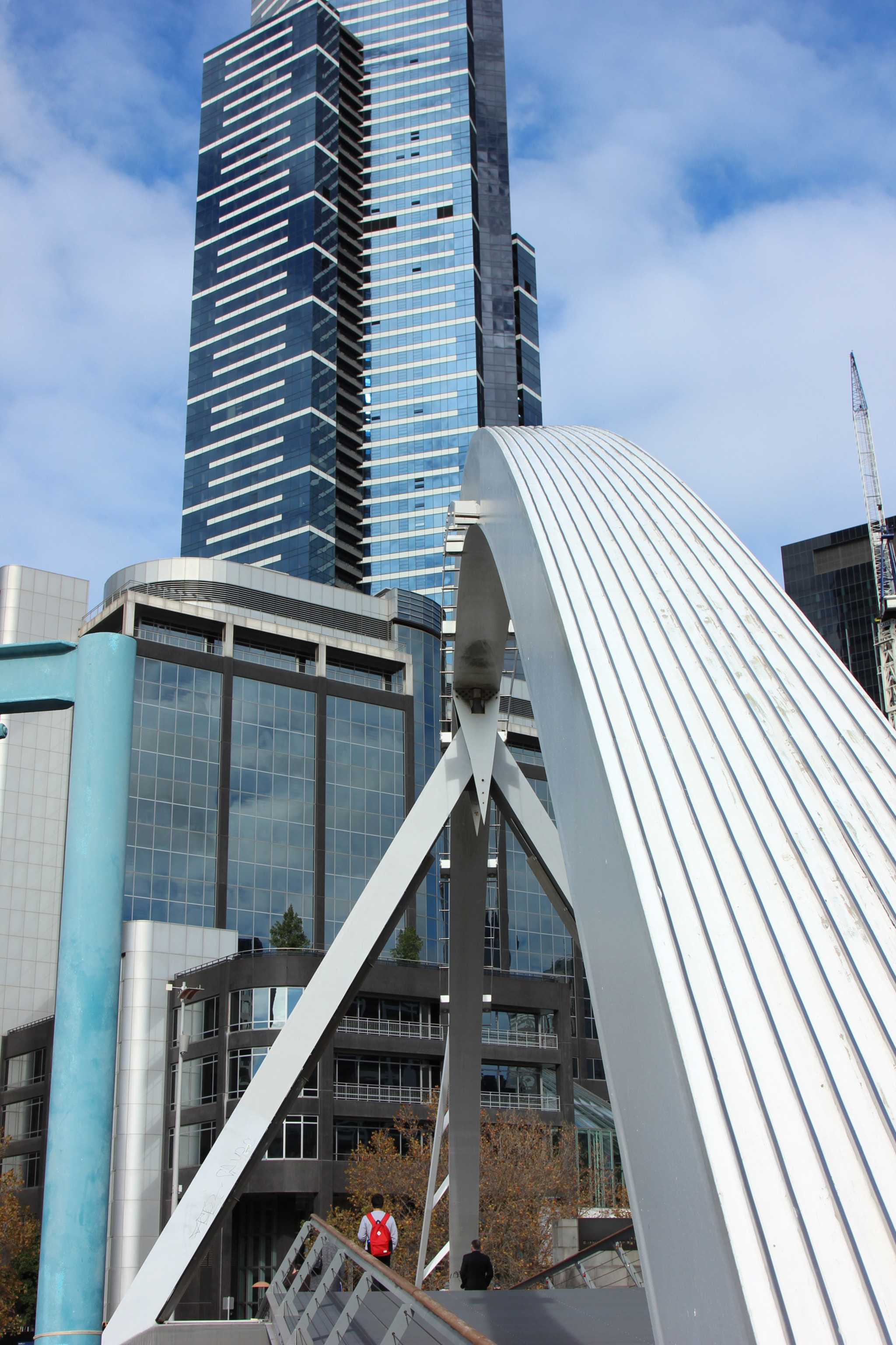 Canon EOS 600D (Rebel EOS T3i / EOS Kiss X5) sample photo. Melbourne southbank, bridge over the river. photography