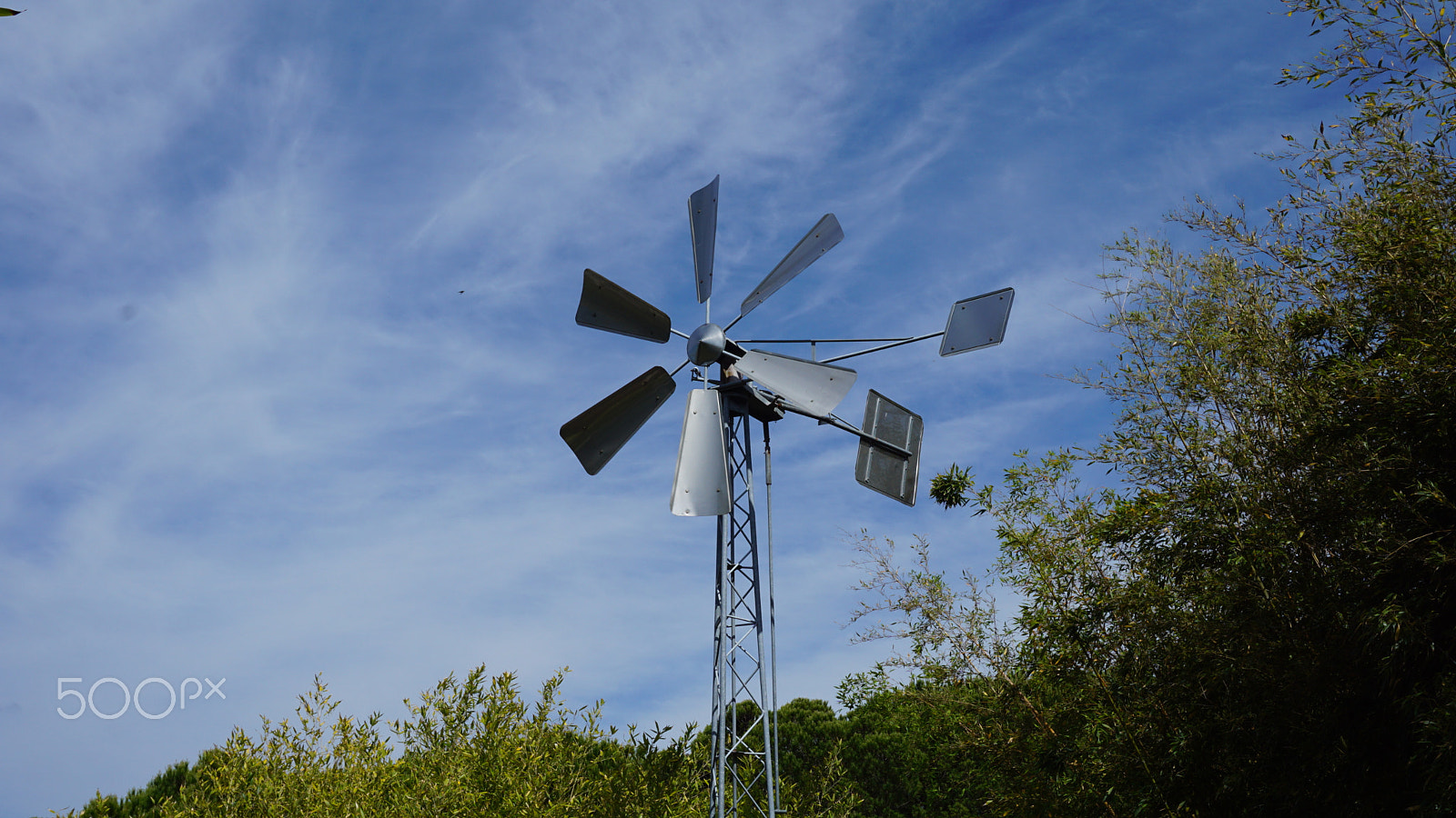 Sony E 16-50mm F3.5-5.6 PZ OSS sample photo. Windmill - parque das nações - portugal photography