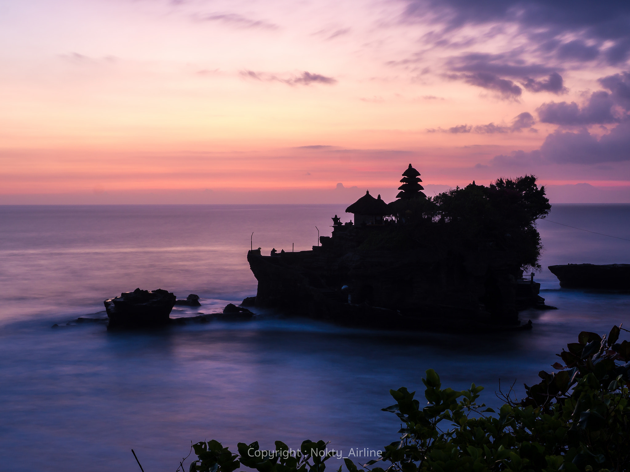 Olympus OM-D E-M10 + OLYMPUS M.12-50mm F3.5-6.3 sample photo. Tanah lot bali photography