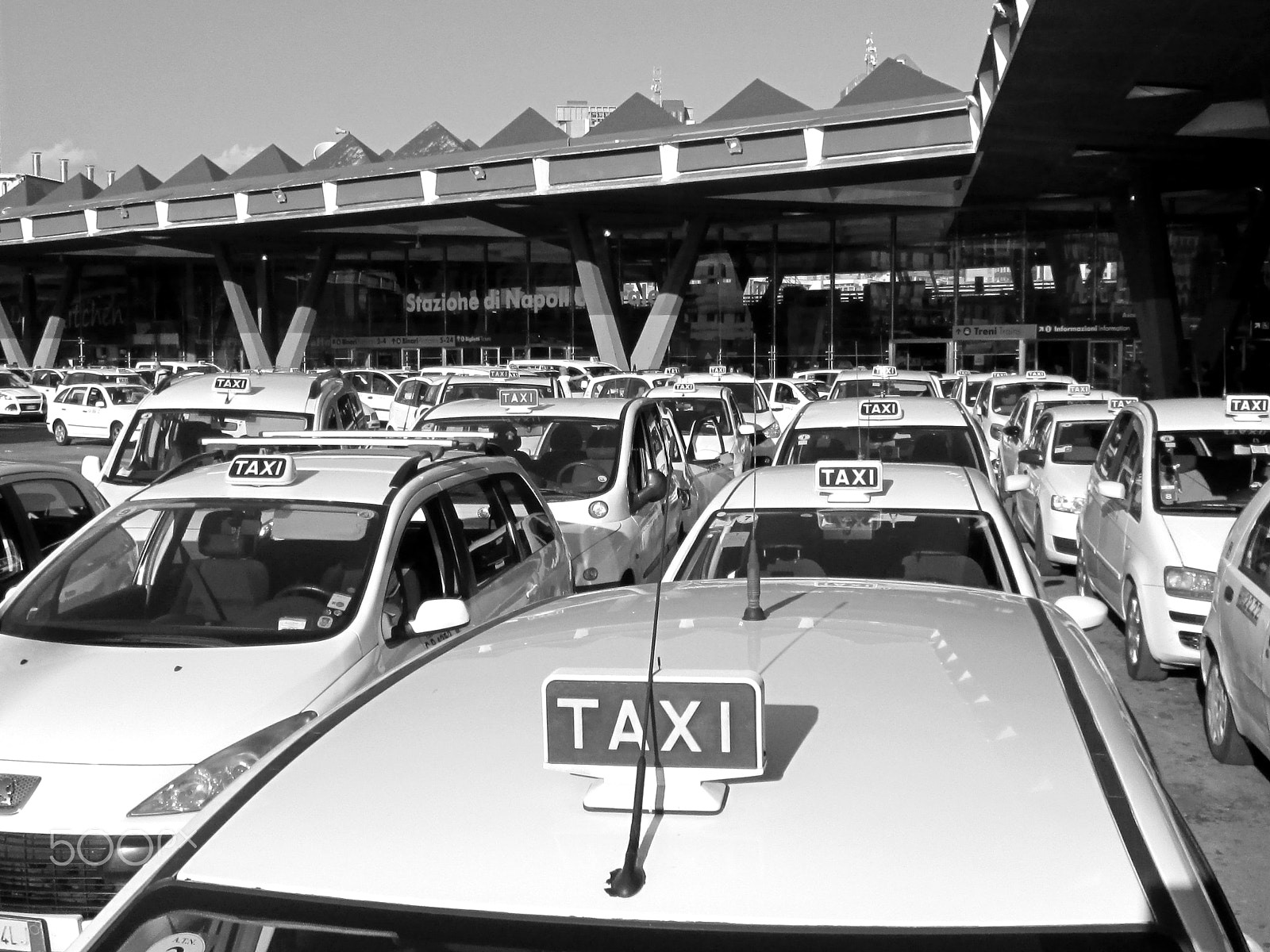 Canon PowerShot A1300 sample photo. Taxi stand, napoli photography