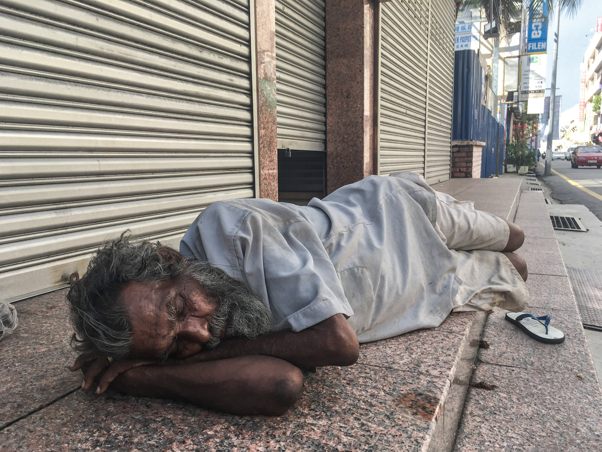 iPad Pro back camera 4.15mm f/2.2 sample photo. Roadside photography