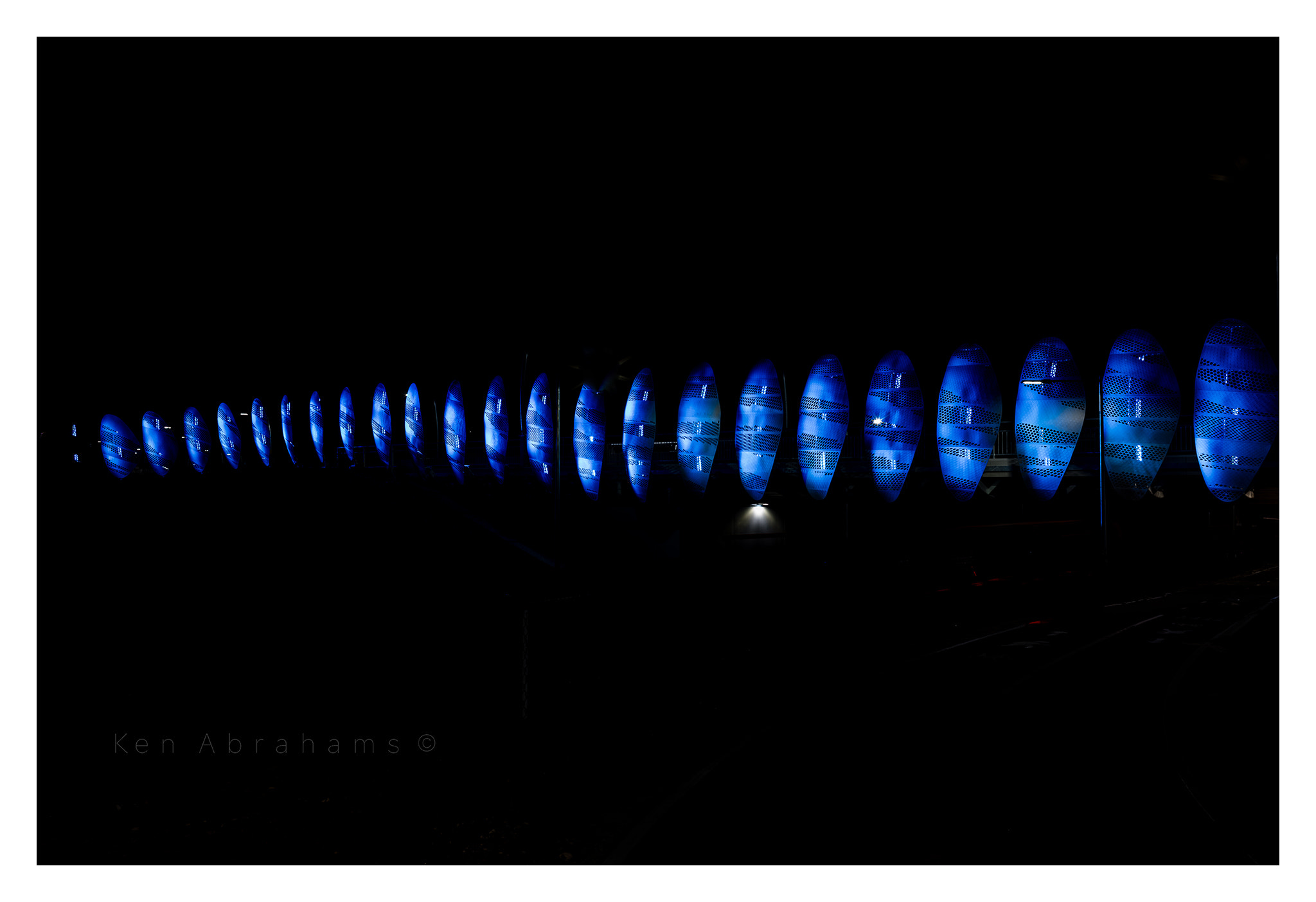 Summicron-M 1:2/35 ASPH. sample photo. Noir et bleu photography