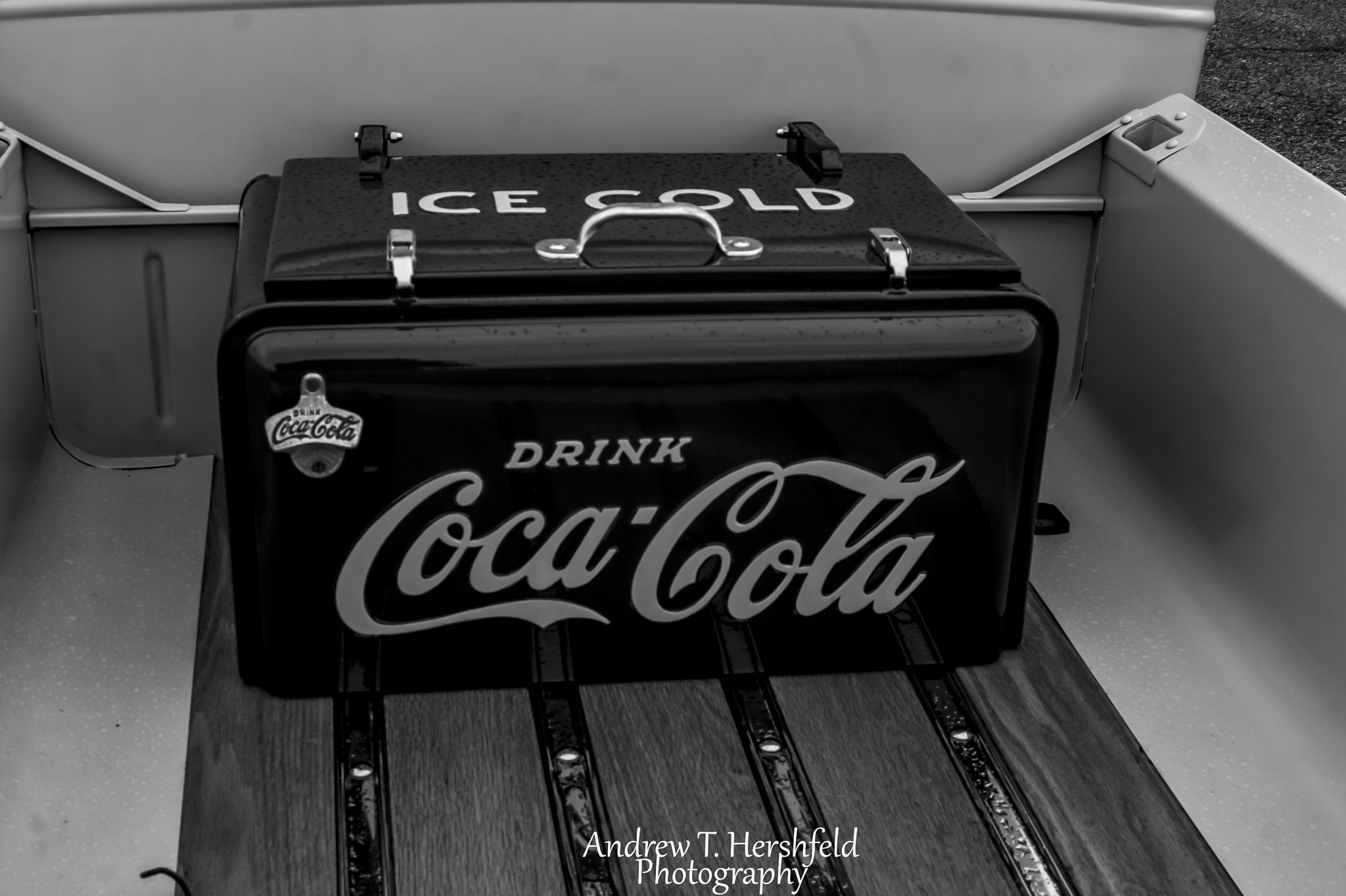 Canon EF 28-80mm f/3.5-5.6 sample photo. Have a coke photography