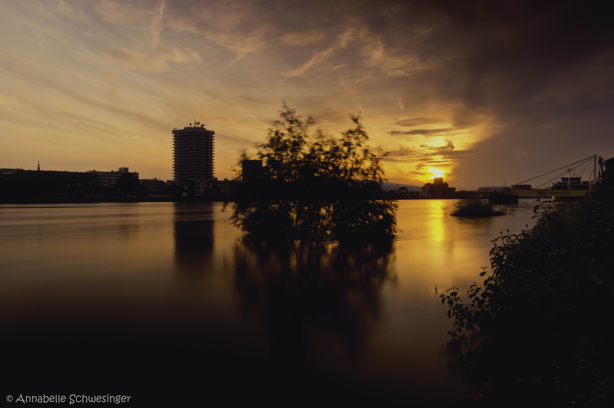 Sigma 17-70mm F2.8-4 DC Macro OS HSM sample photo. Sunset photography