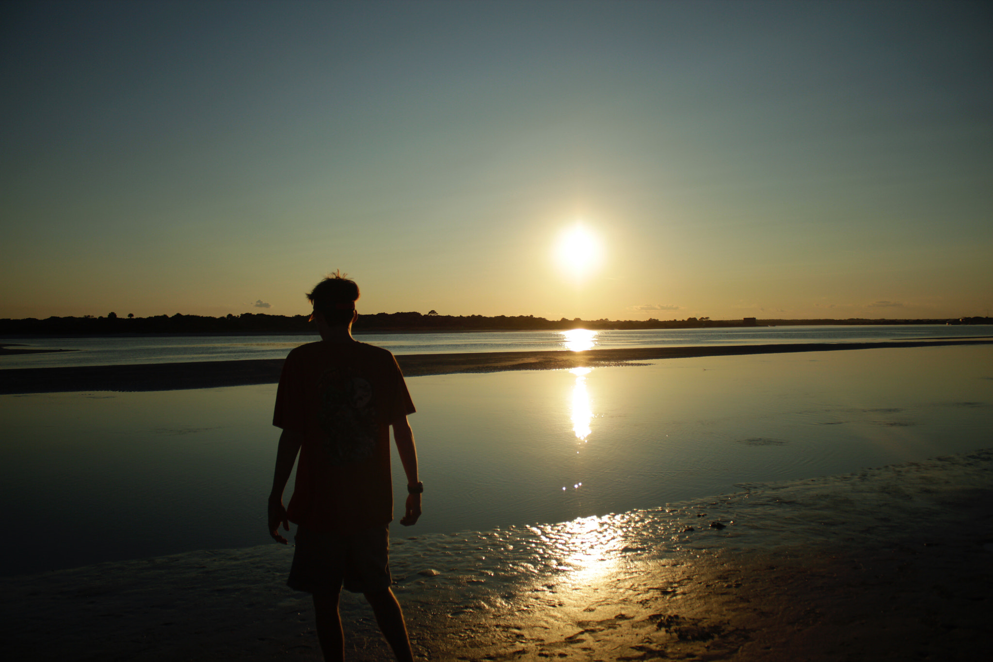 Canon EF-S 18-55mm F3.5-5.6 IS II sample photo. Tides come & go but family stays forever photography
