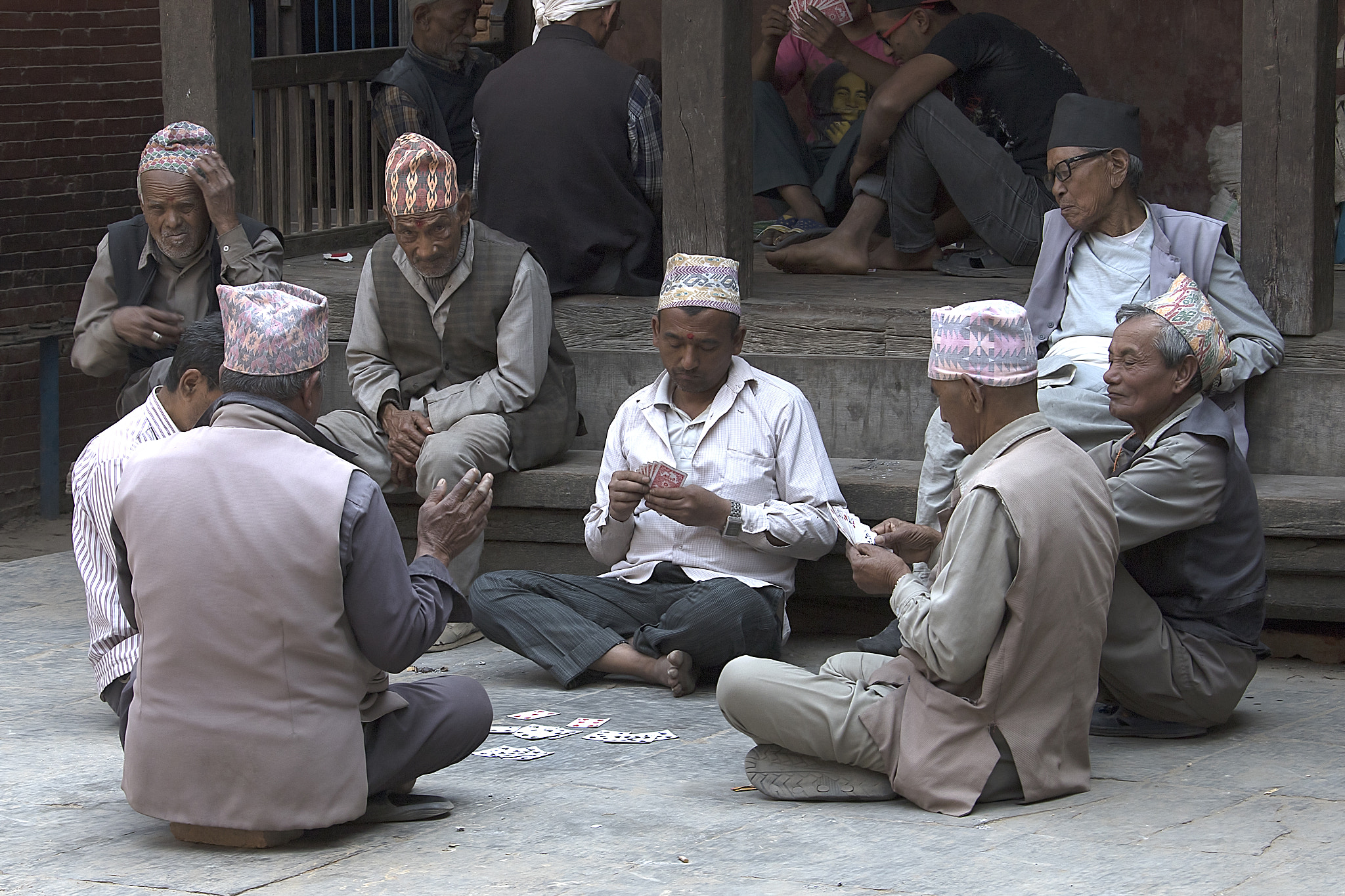 Canon EF 28-300mm F3.5-5.6L IS USM sample photo. Bhaktapur card game photography
