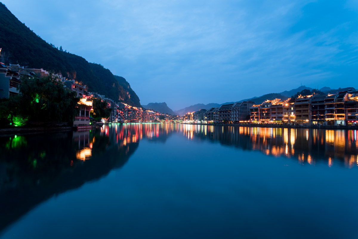 Sony a7R II + Canon EF 17-40mm F4L USM sample photo. The ancient town of zhenyuen,night photography