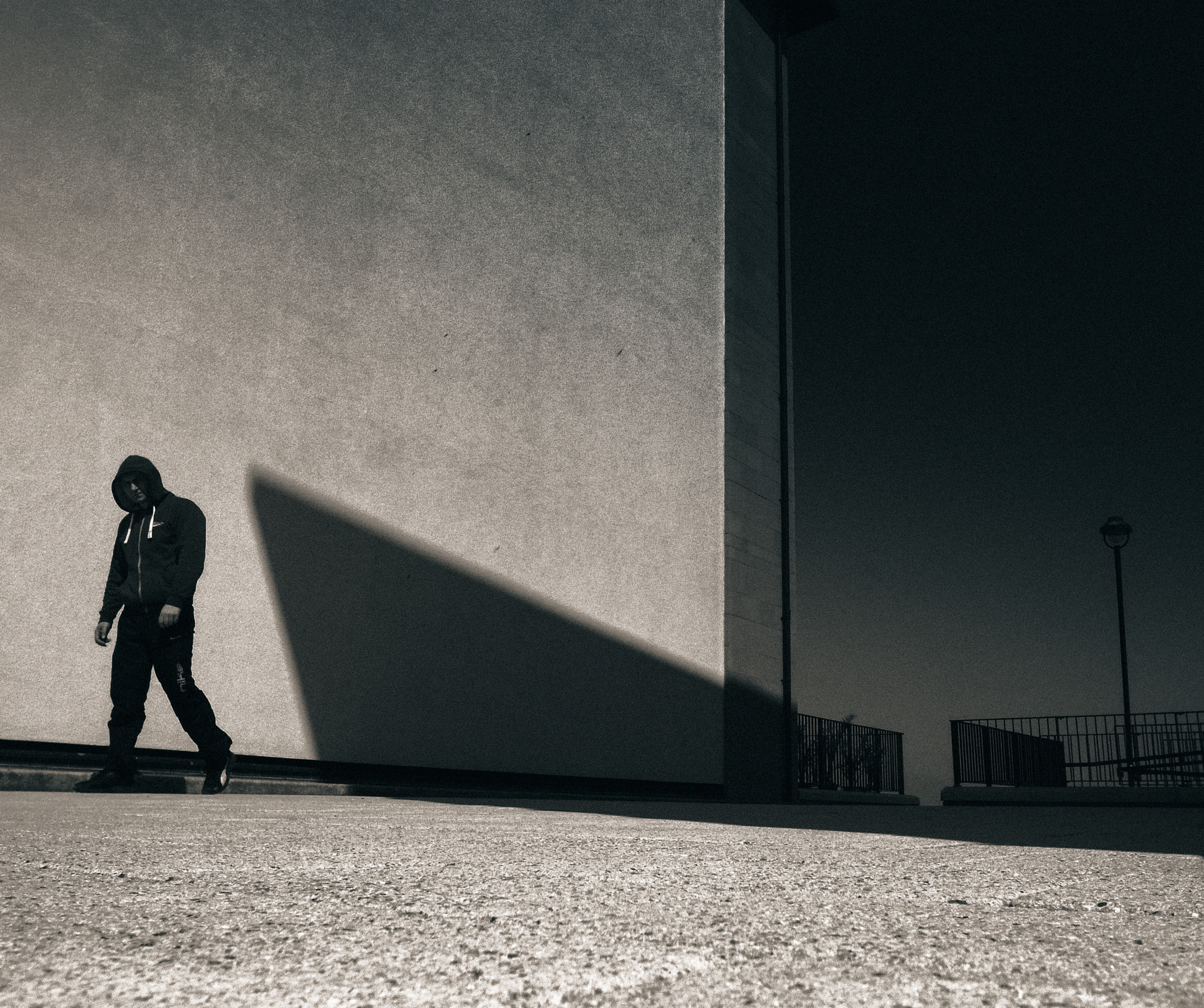 Ricoh GR DIGITAL 4 + RICOH GR LENS sample photo. Structure of shadow photography