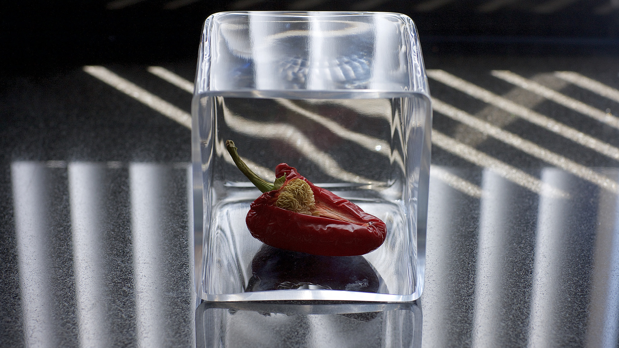 Canon EOS-1Ds Mark III sample photo. Paprika. photography