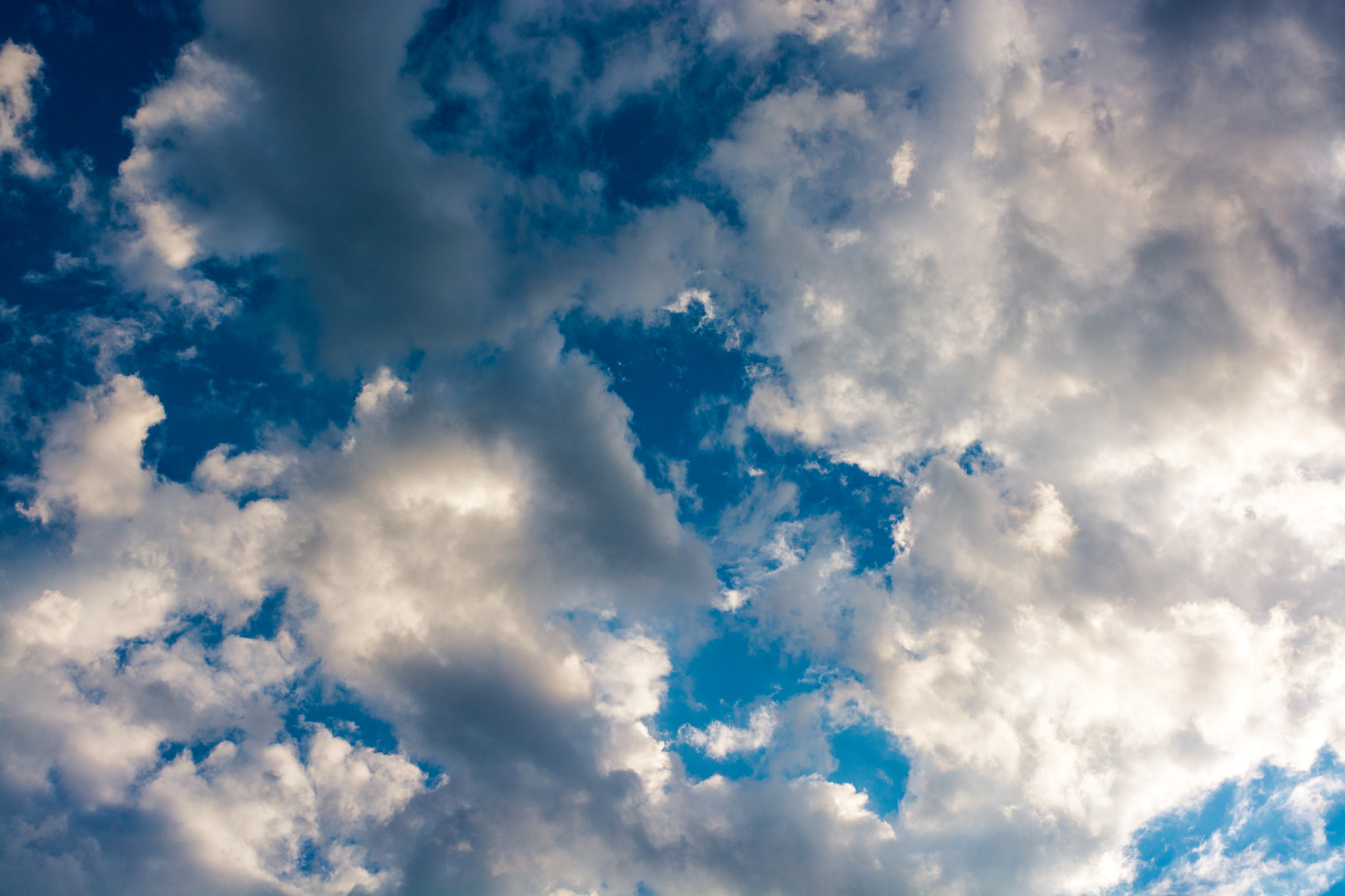 Nikon D7100 + Nikon AF Nikkor 35mm F2D sample photo. Cloudy sky photography