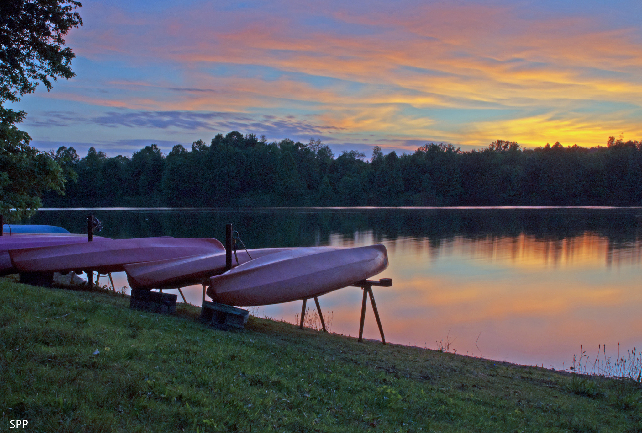 Tamron SP 24-70mm F2.8 Di VC USD sample photo. Canoes photography