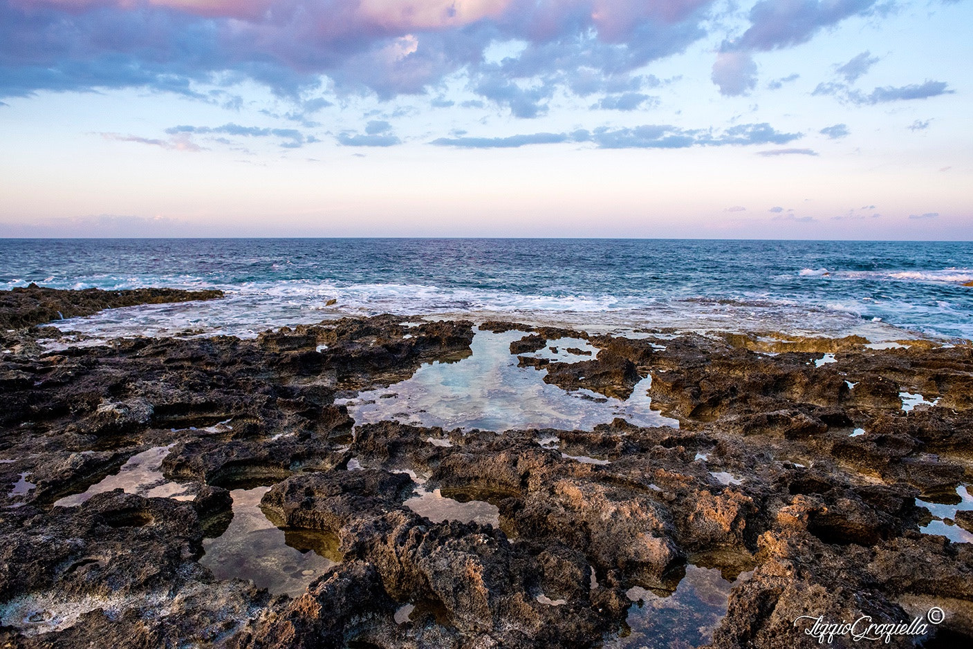 Nikon D750 + AF Nikkor 24mm f/2.8 sample photo