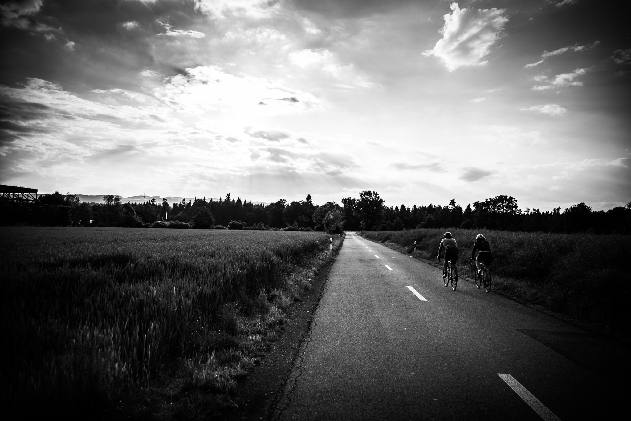 Leica Elmarit-M 28mm F2.8 ASPH sample photo. Riding towards sunset photography