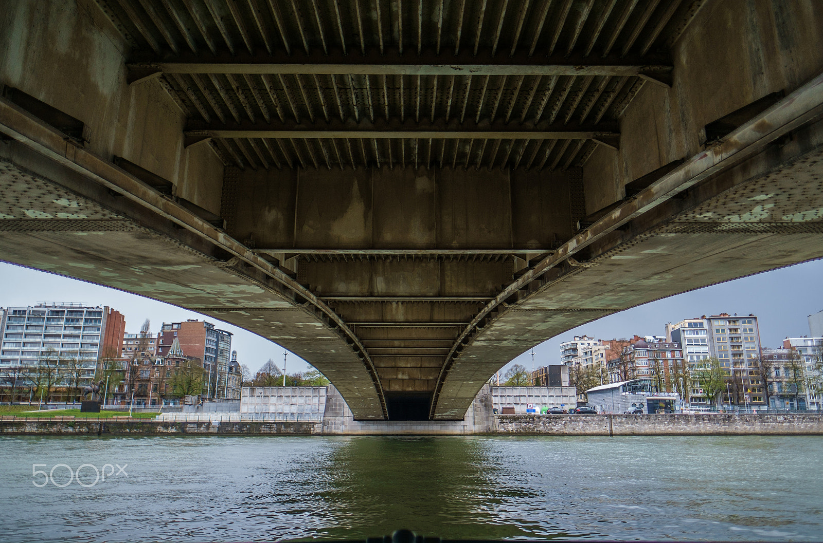 Fujifilm X-E1 + Fujifilm XF 16mm F1.4 R WR sample photo. Under the bridge - liège photography