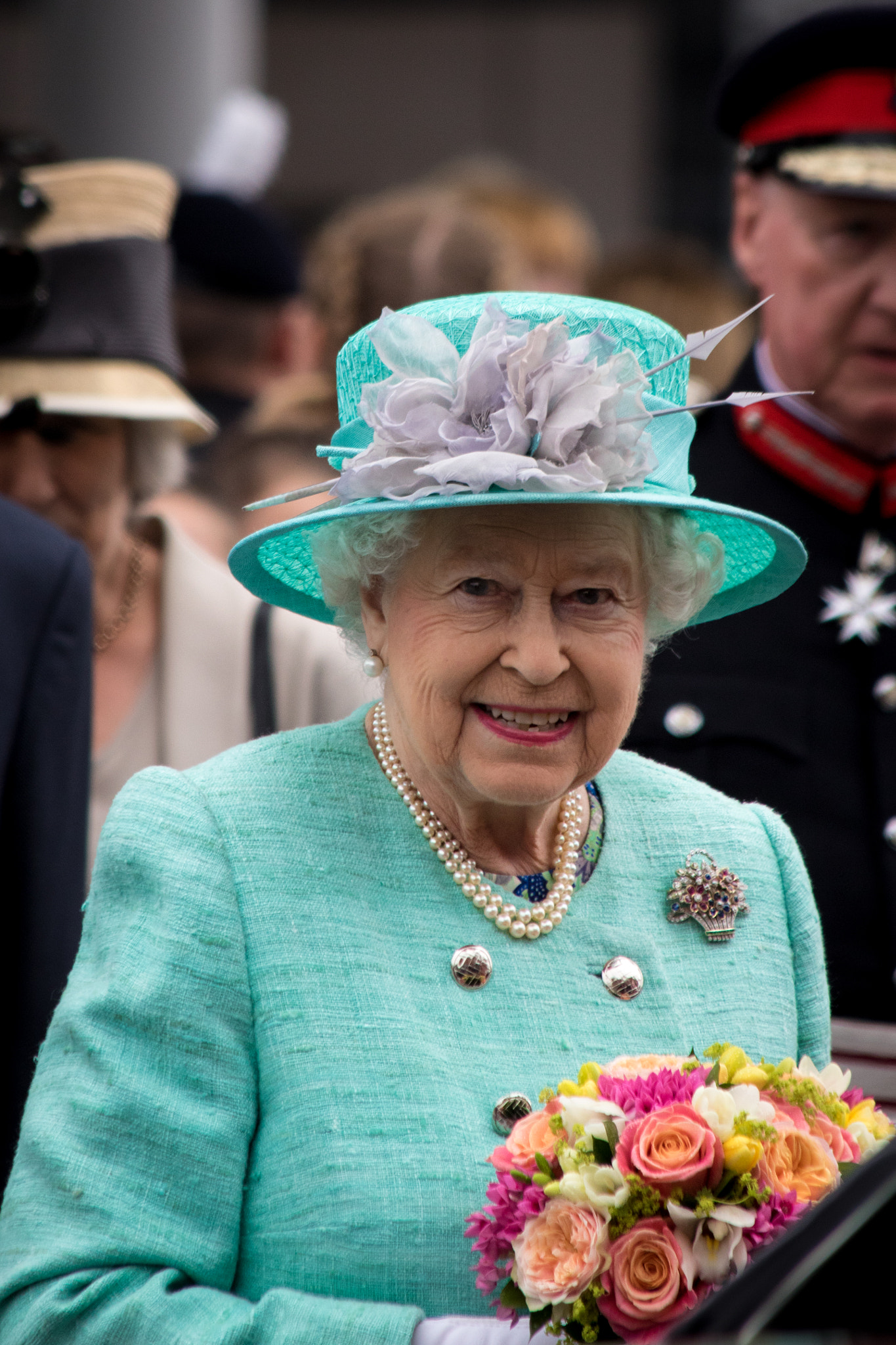 Canon EF 70-300mm F4-5.6 IS USM sample photo. The queen photography