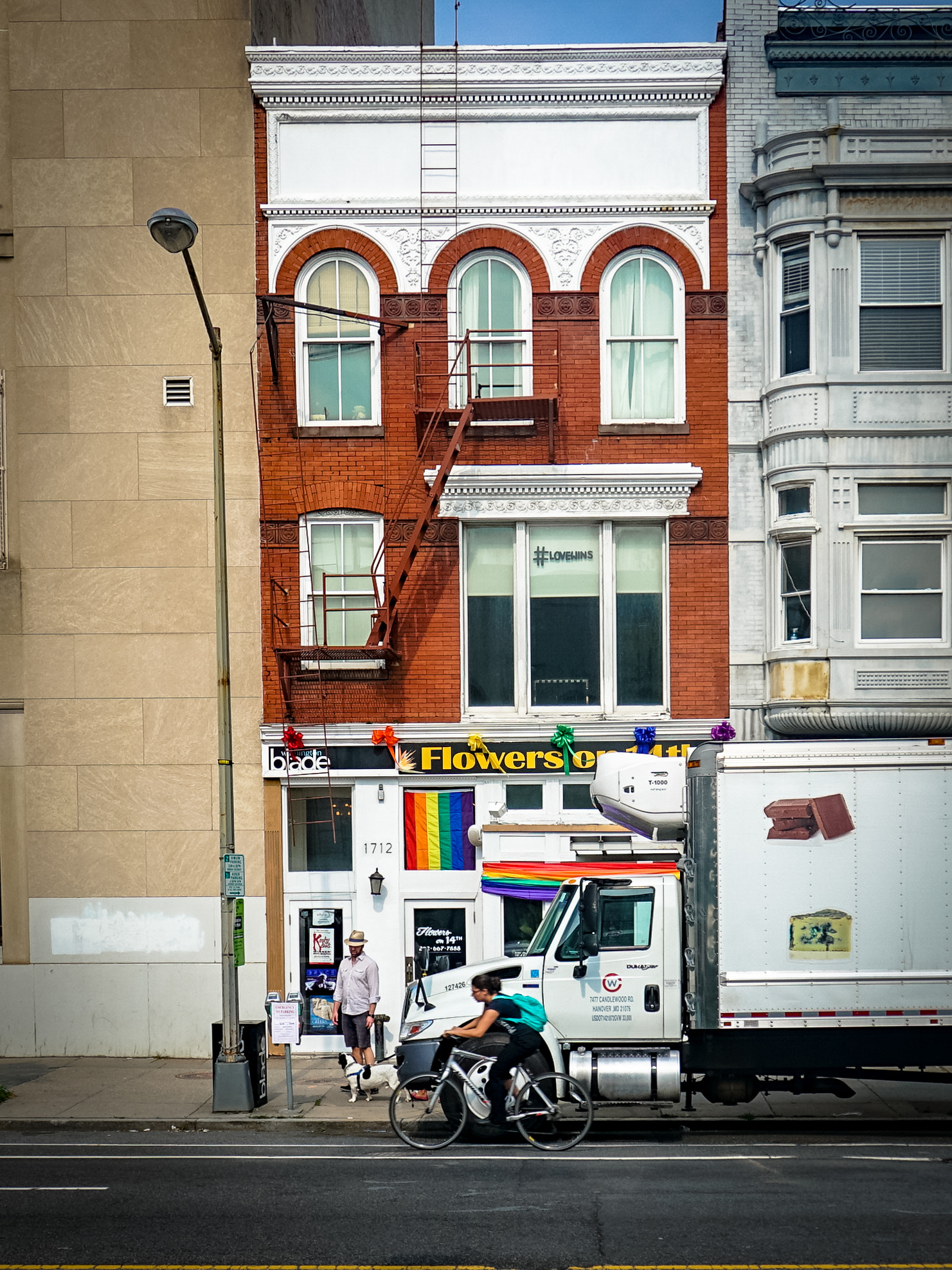 Sony a6300 + Sony E 18-200mm F3.5-6.3 OSS sample photo. 2016.06.11 lgbtq pride in washington, dc usa 05657 photography