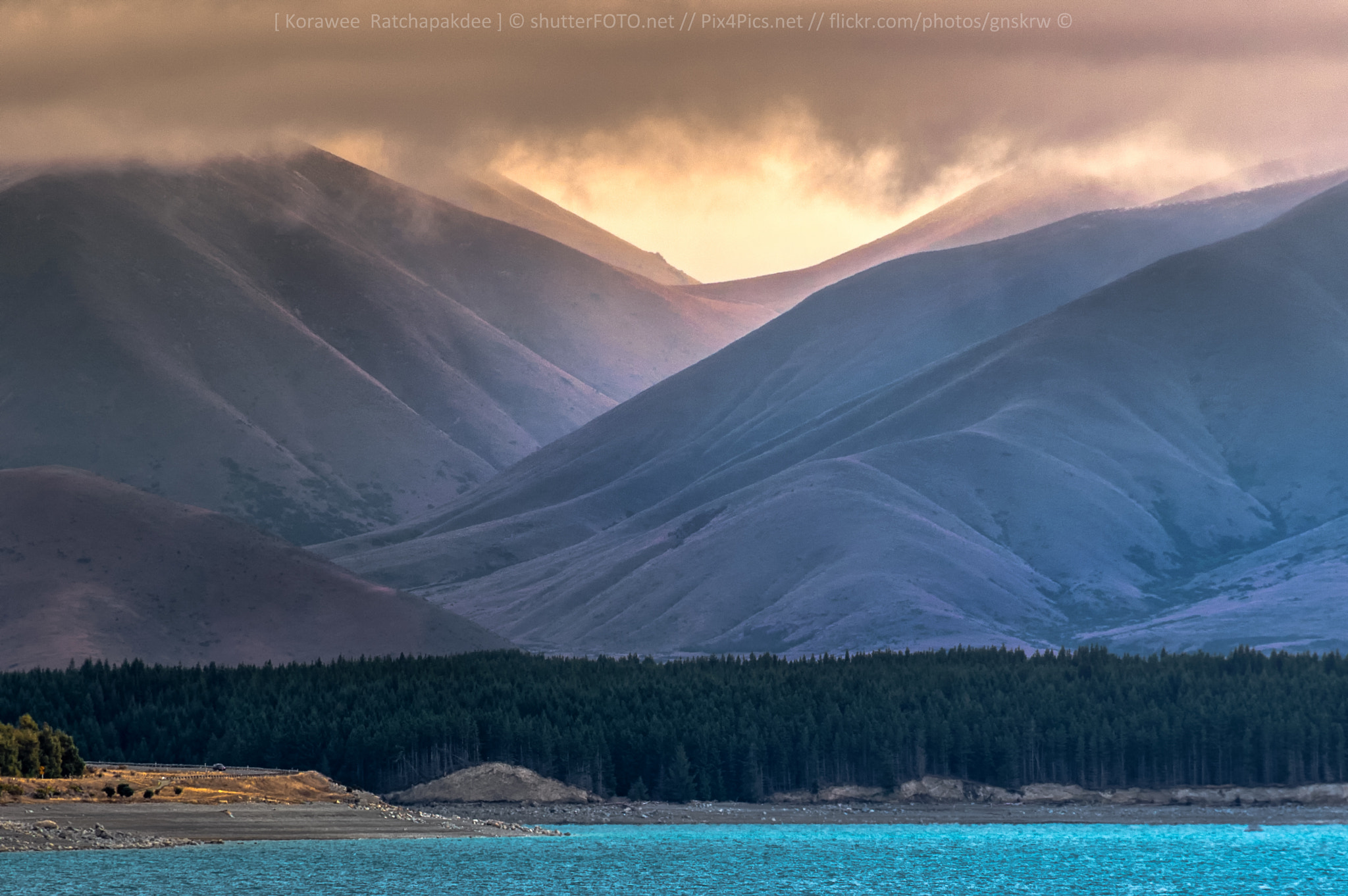 Nikon D4 sample photo. Pukaki lake photography