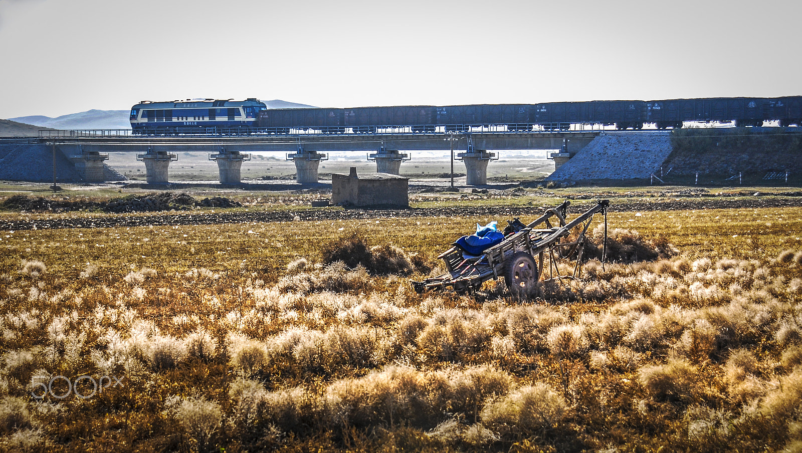 AF Zoom-Nikkor 24-120mm f/3.5-5.6D IF sample photo. 夕阳 photography