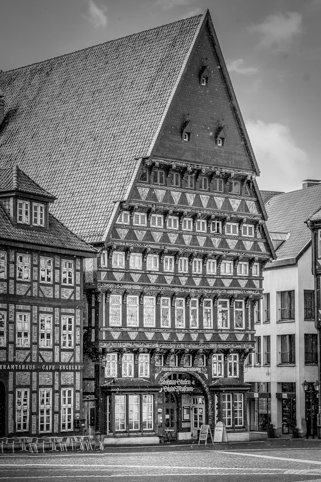 Canon EF 50mm F1.4 USM sample photo. Knochenhauer amtshaus zu hildesheim photography