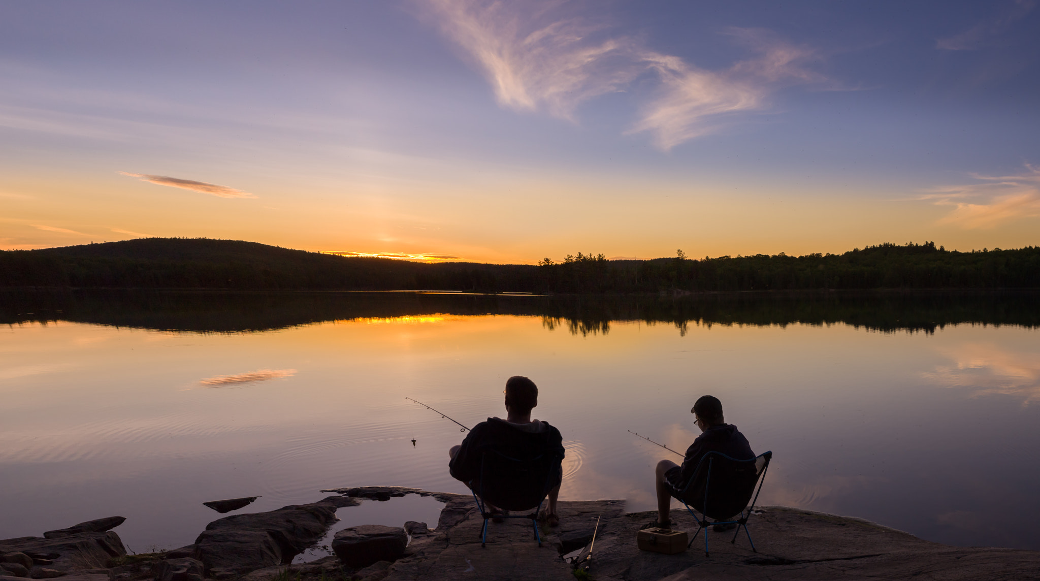 Canon EF 24-70mm F4L IS USM sample photo. Fishing in the dark photography