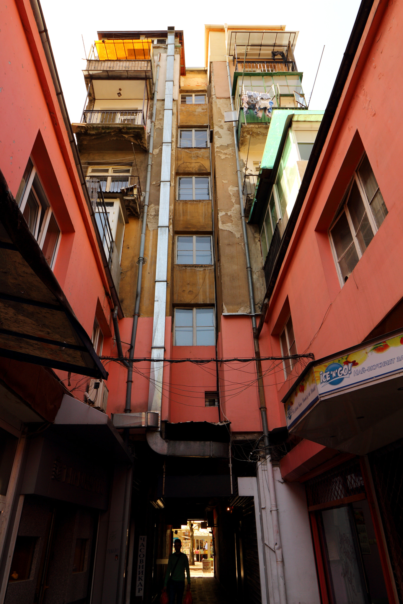 Canon EF-S 10-18mm F4.5–5.6 IS STM sample photo. Old building photography