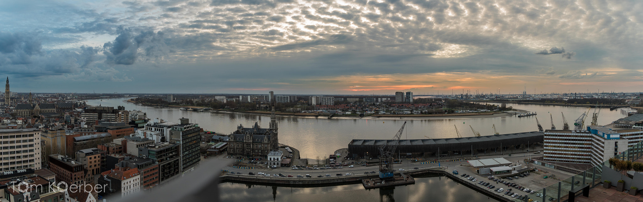 Tamron SP AF 17-50mm F2.8 XR Di II LD Aspherical (IF) sample photo. Port of antwerp photography