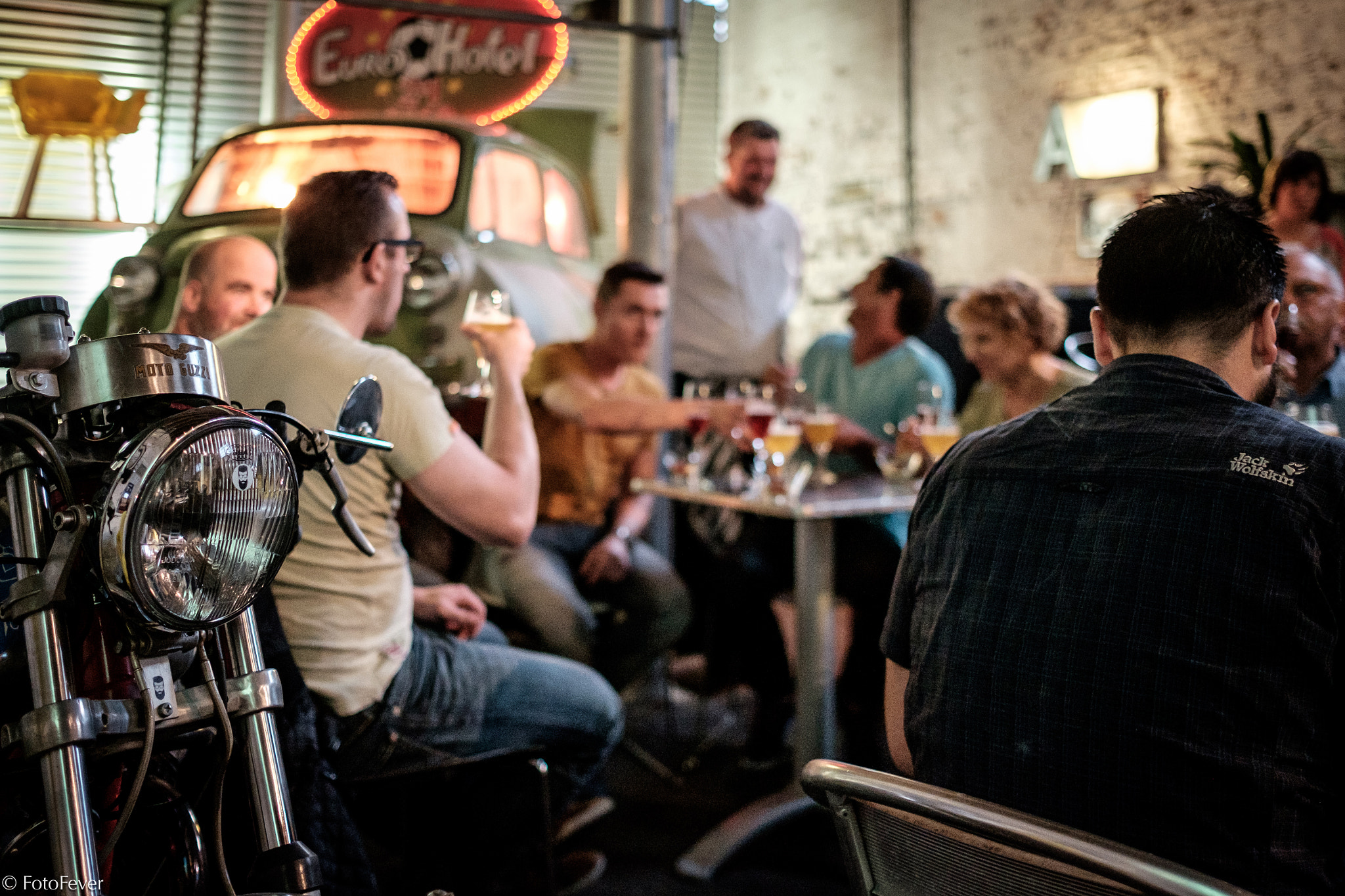 Beer tasting in a popup bar
