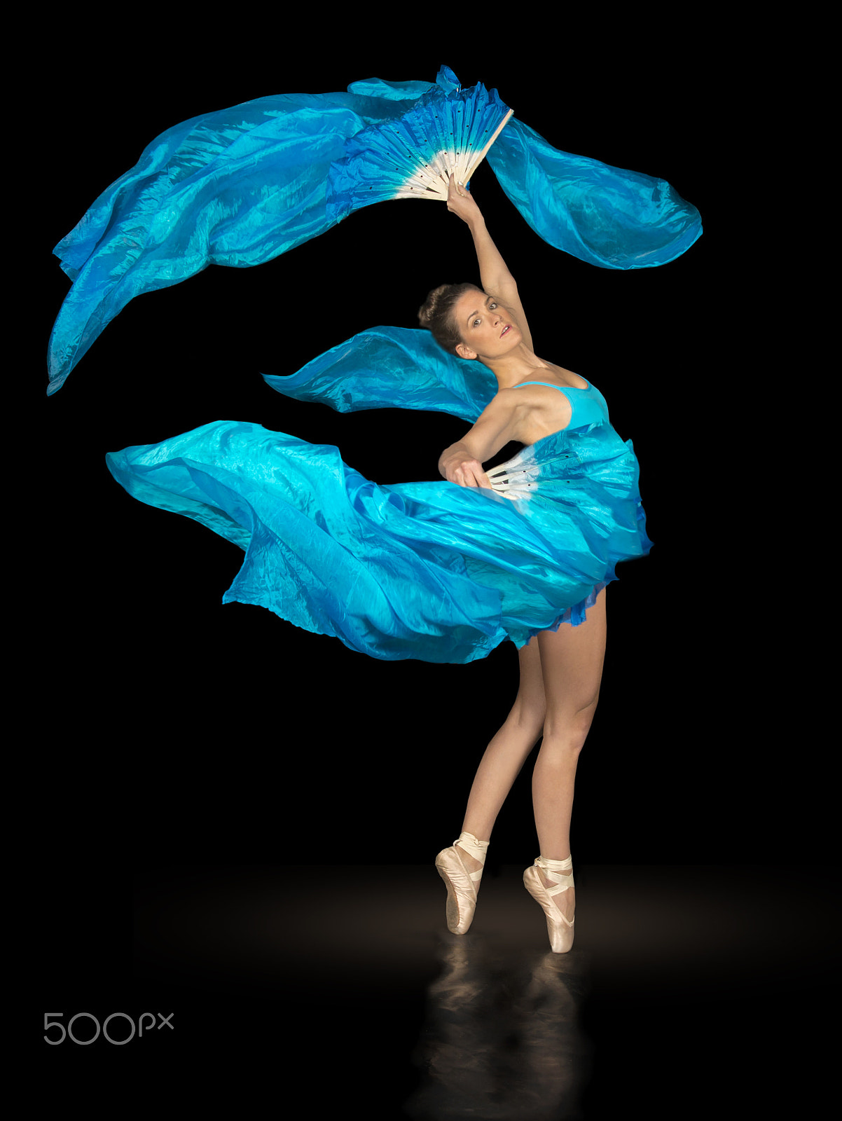 AF Zoom-Nikkor 28-80mm f/3.5-5.6D sample photo. Blue swirls photography