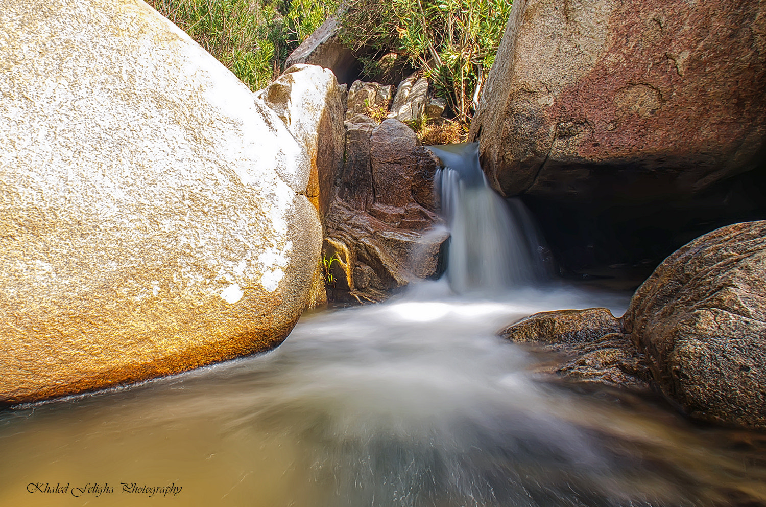 Sigma 18-50mm F2.8-4.5 DC OS HSM sample photo. Valley photography