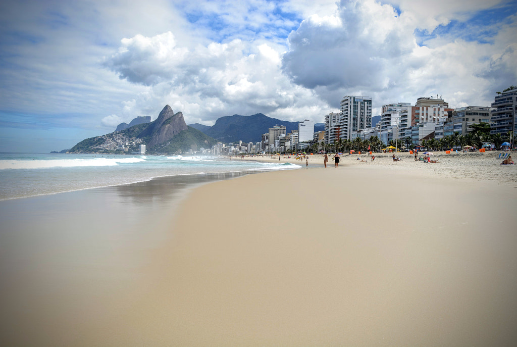 Copacabana, Rio de Janeiro by Arman Sahakyan on 500px.com