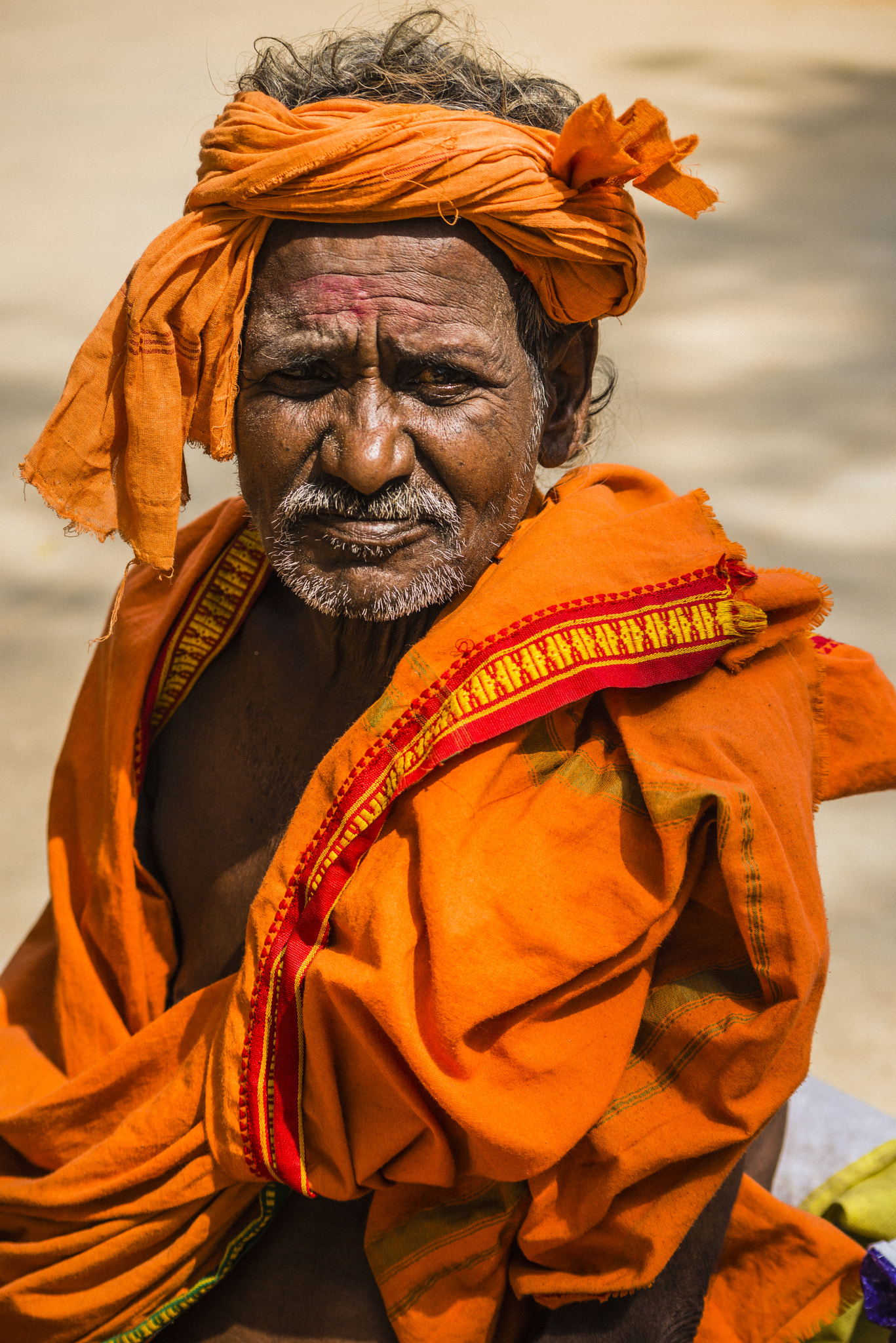 Nikon D800 + AF Nikkor 70-210mm f/4-5.6 sample photo. Sadhu à tiruvannamalai photography