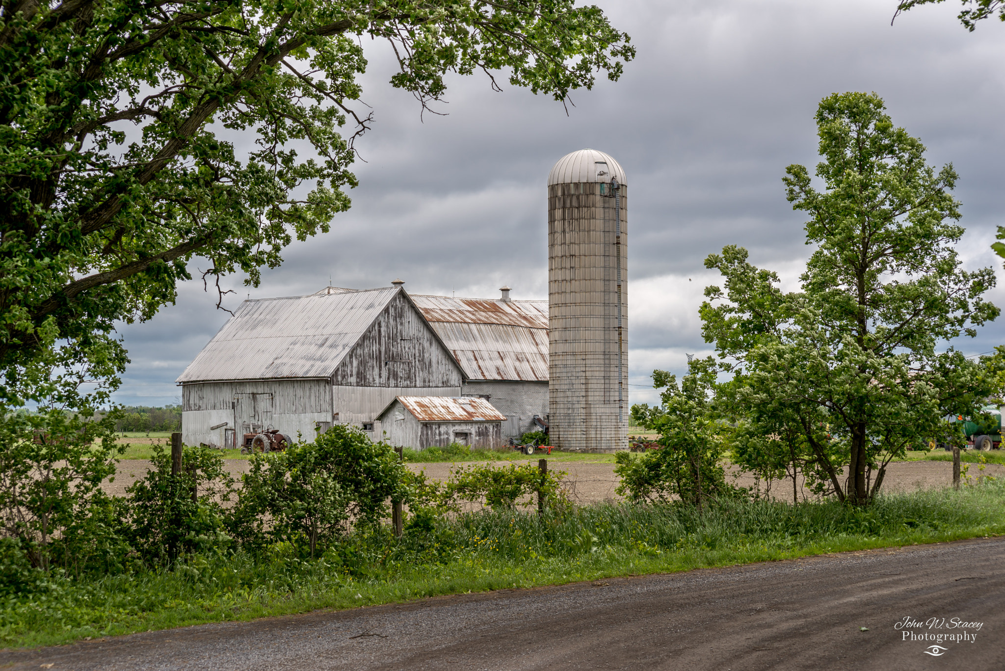 Nikon D610 + AF Nikkor 70-210mm f/4-5.6 sample photo. Orleans farm photography