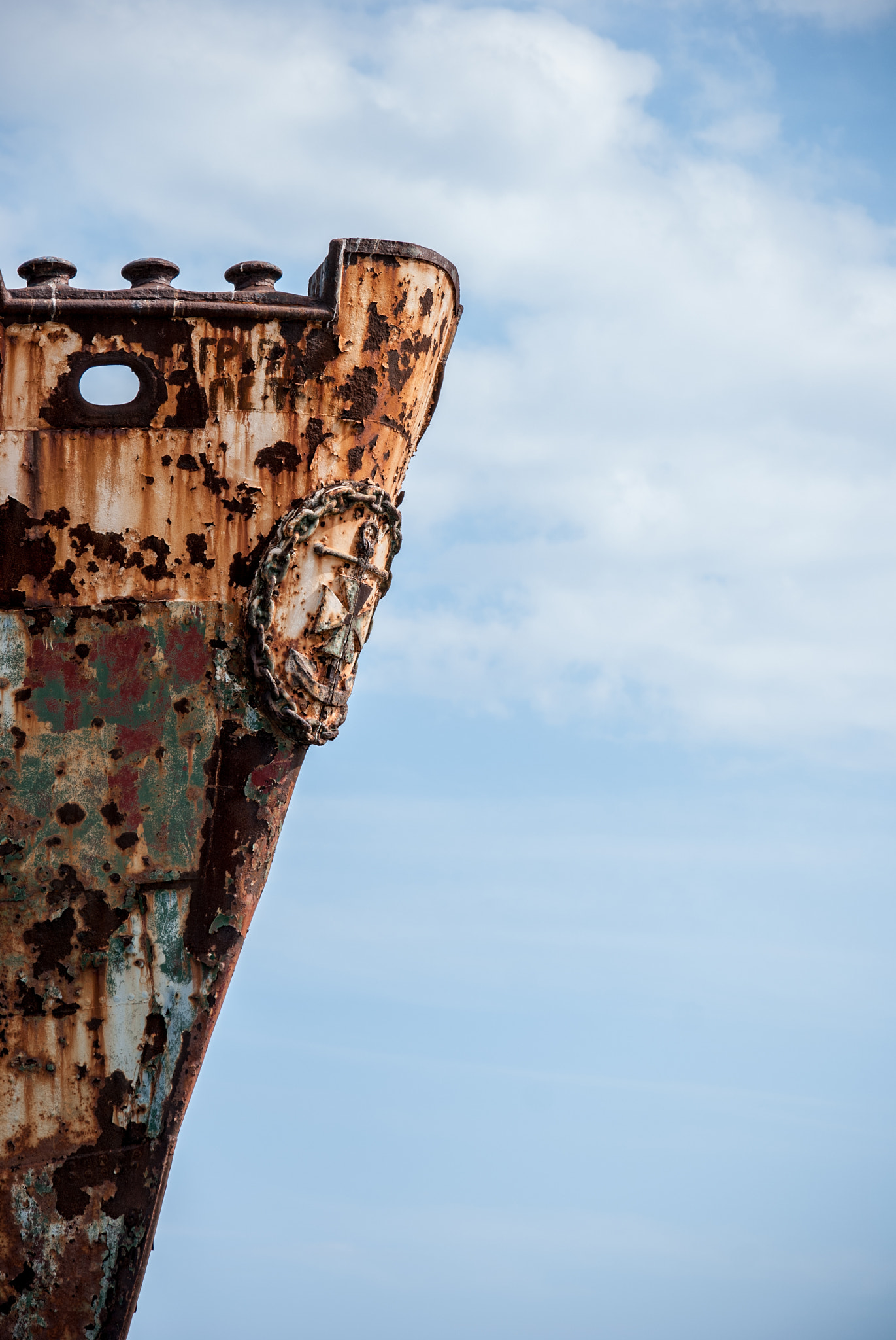 Nikon D60 sample photo. The ship photography