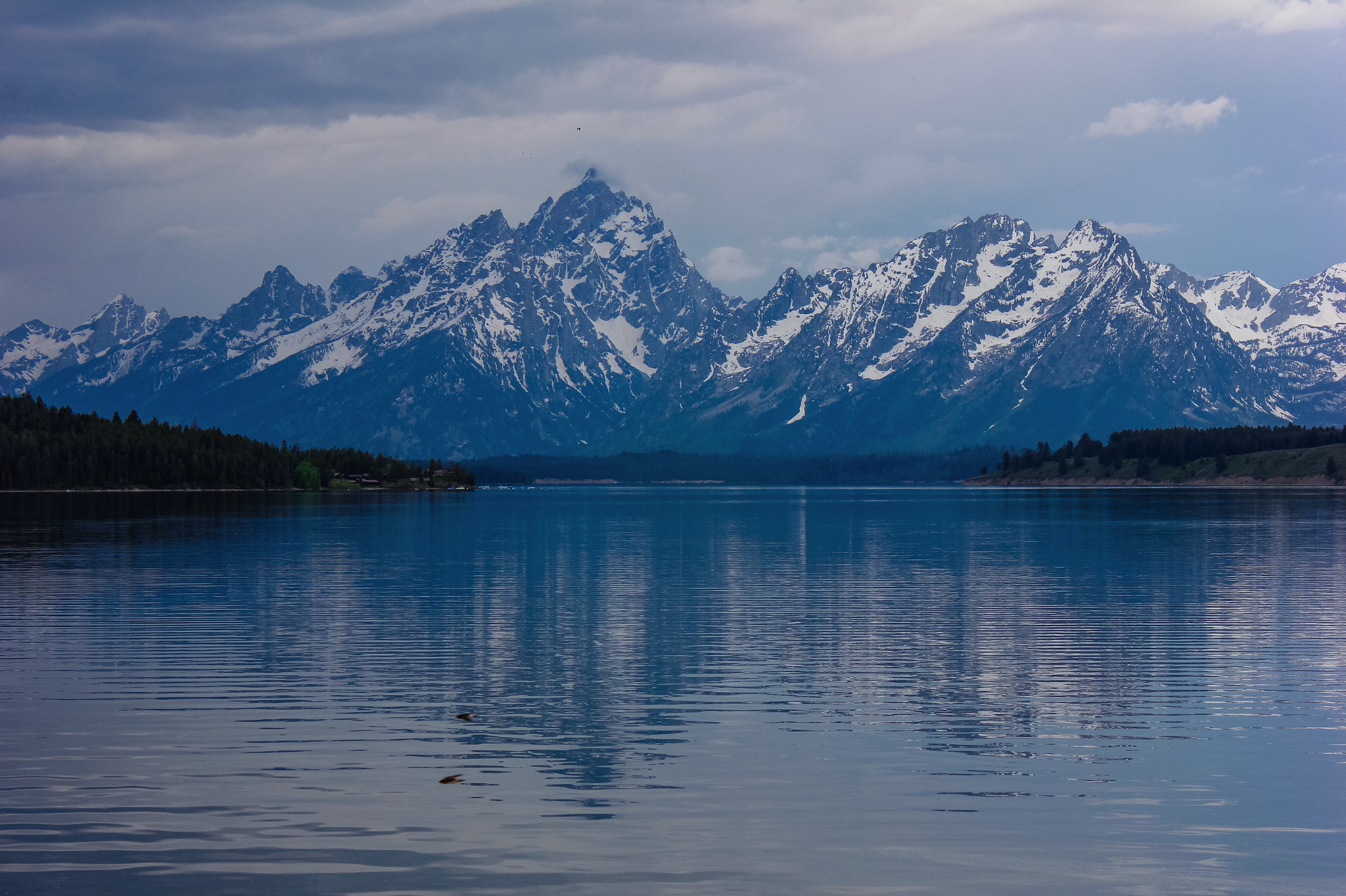 Canon EF-S 18-55mm F3.5-5.6 IS II sample photo. Jackson lake, wyoming. photography