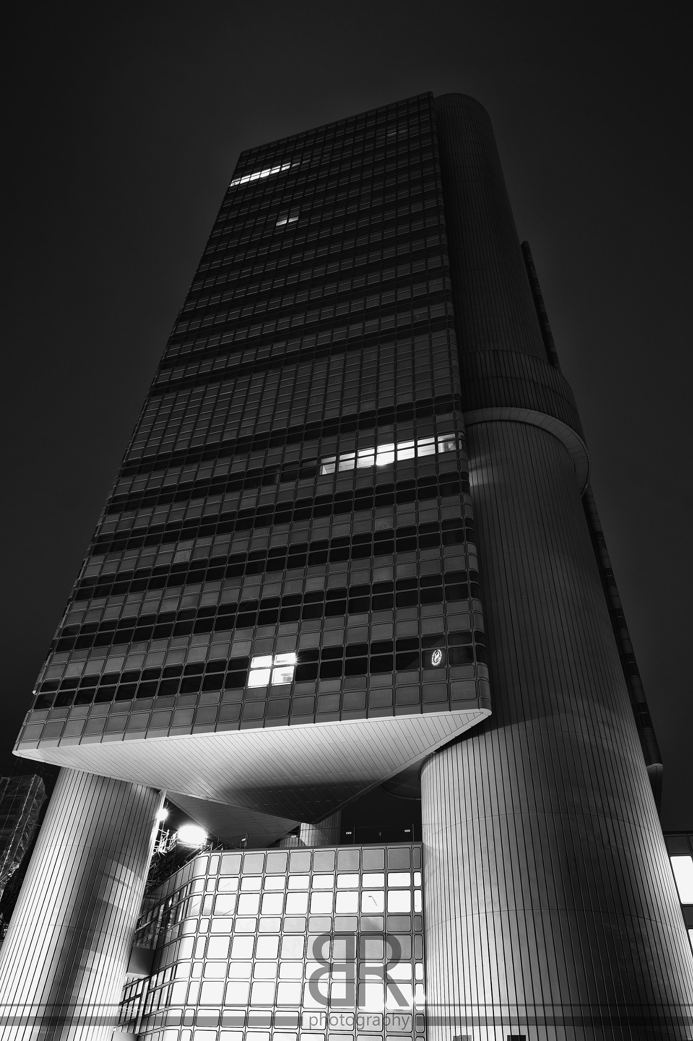 Fujifilm X-M1 + Fujifilm XF 10-24mm F4 R OIS sample photo. Hvb tower munich photography