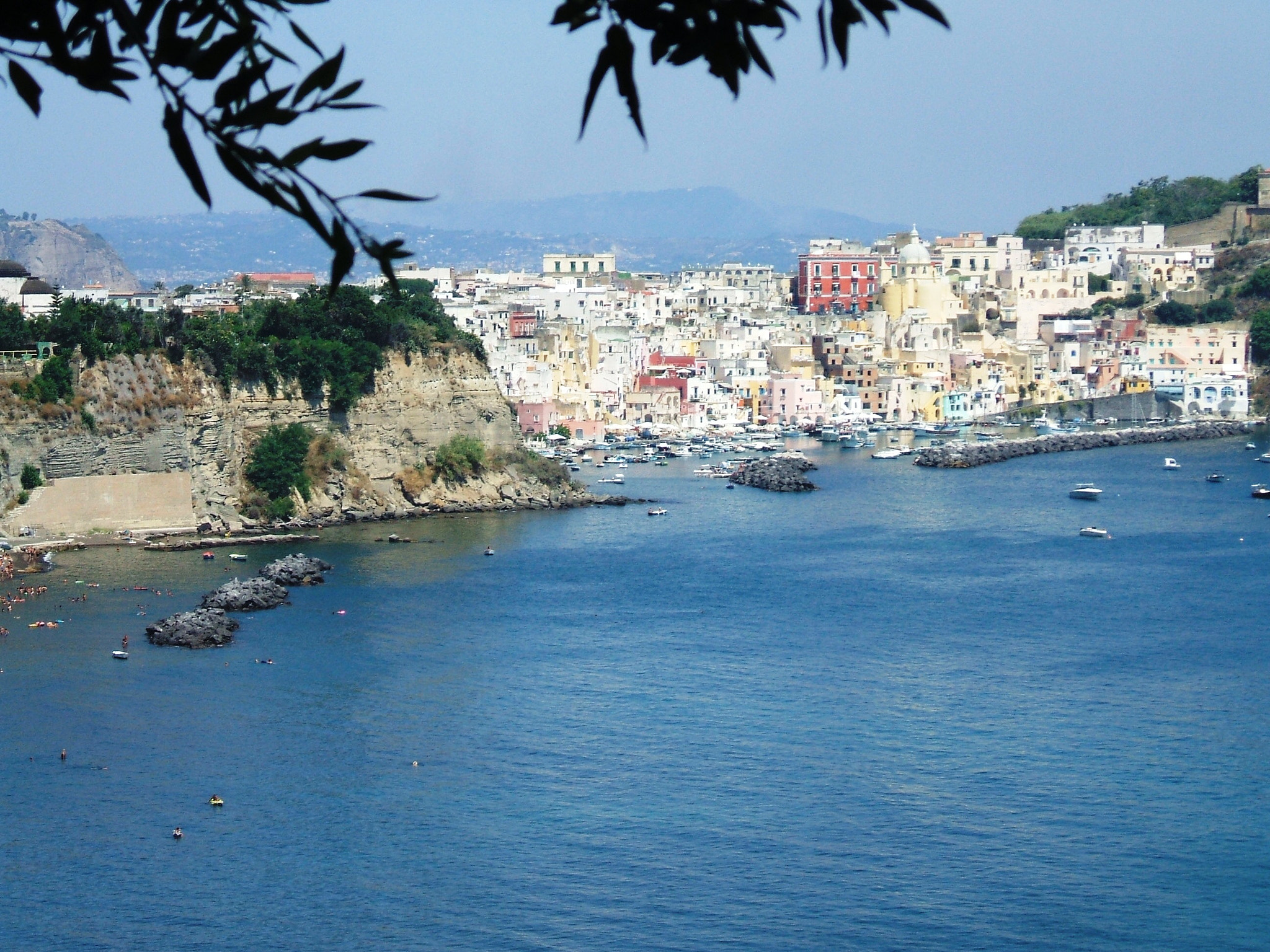 Fujifilm FinePix A500 sample photo. Procida photography