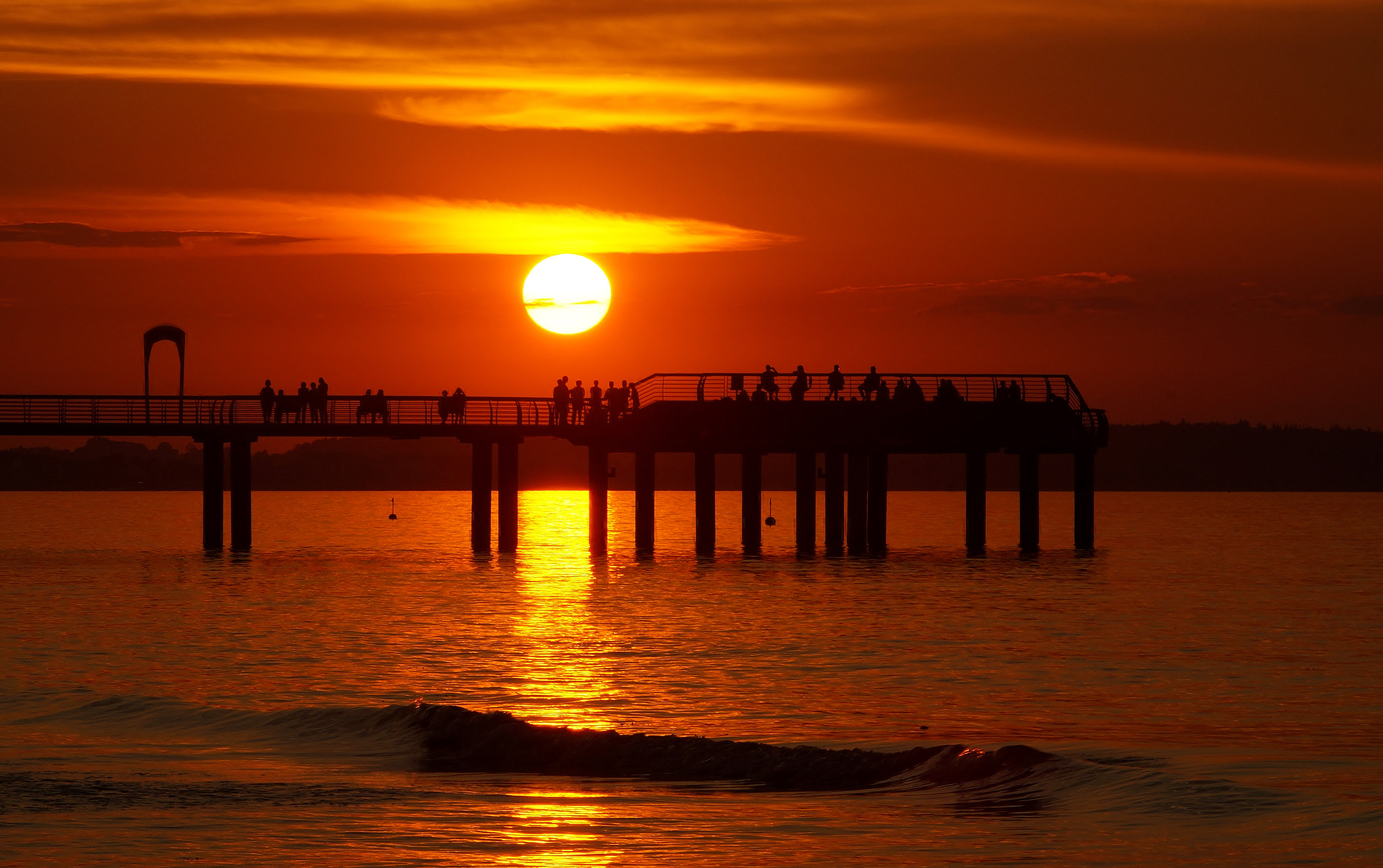 Sony SLT-A58 + Tamron Lens (129) sample photo. Sunset on the east sea photography