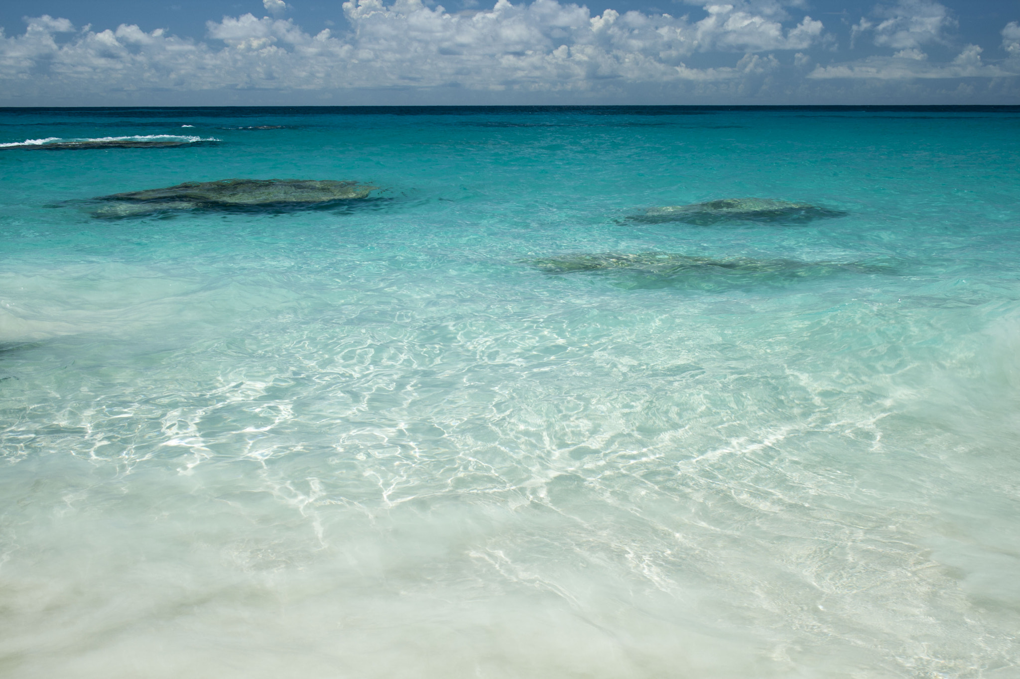 Canon EF-S 18-55mm F3.5-5.6 sample photo. Clear waters of bermuda photography