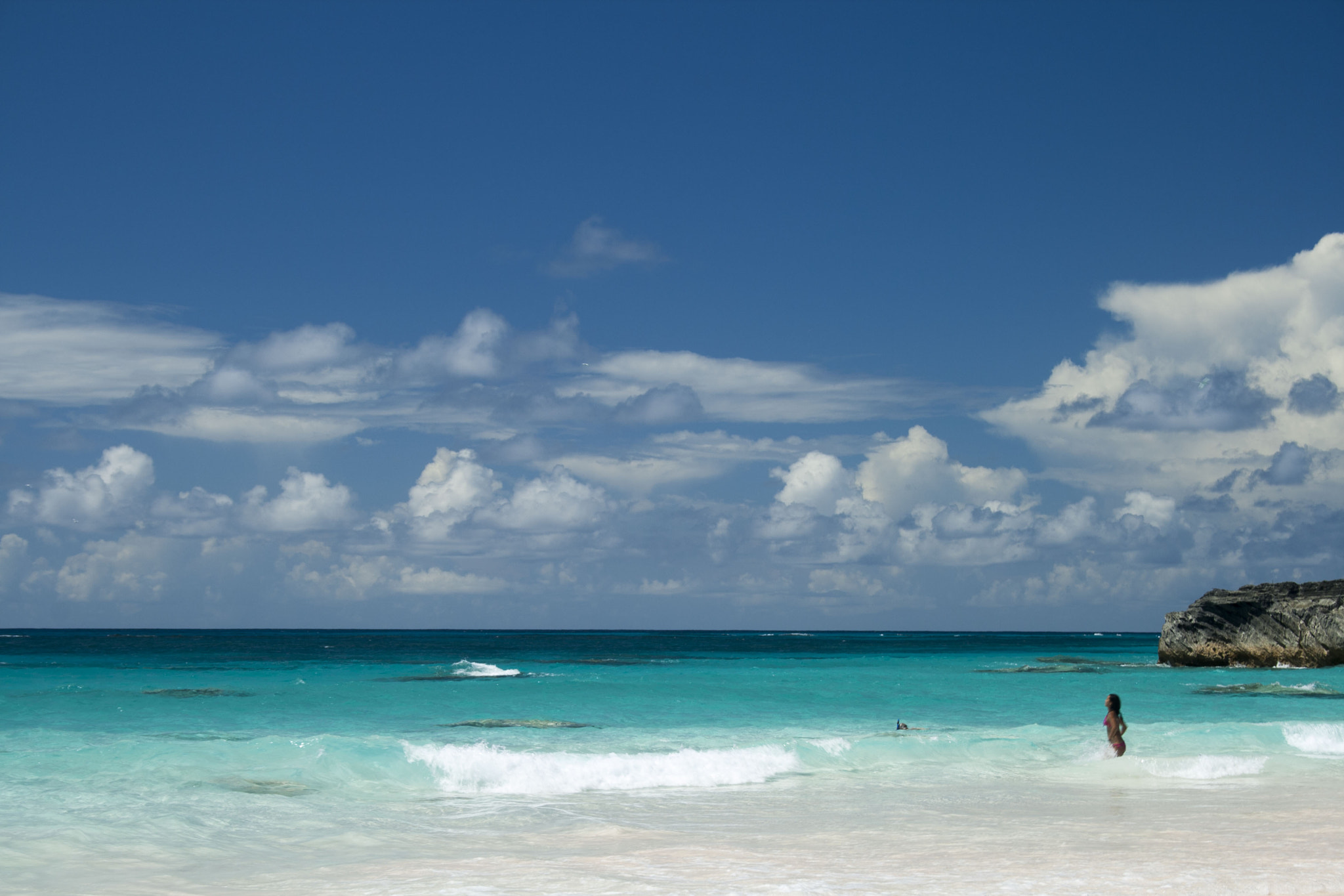 Canon EF-S 18-55mm F3.5-5.6 sample photo. Bermuda ocean/sky photography