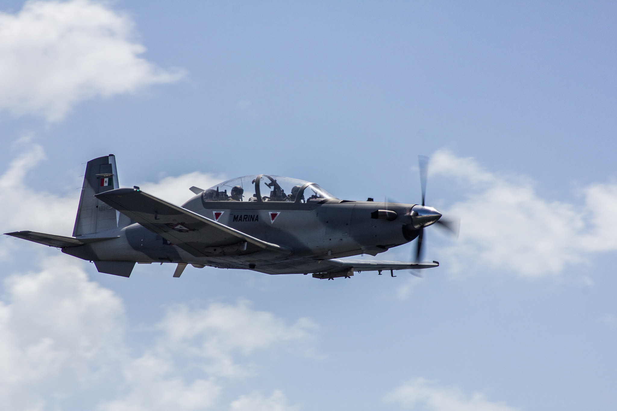 Canon EF 28-70mm f/3.5-4.5 sample photo. Beechcraft texan t-6c+ de la armada de mexico photography