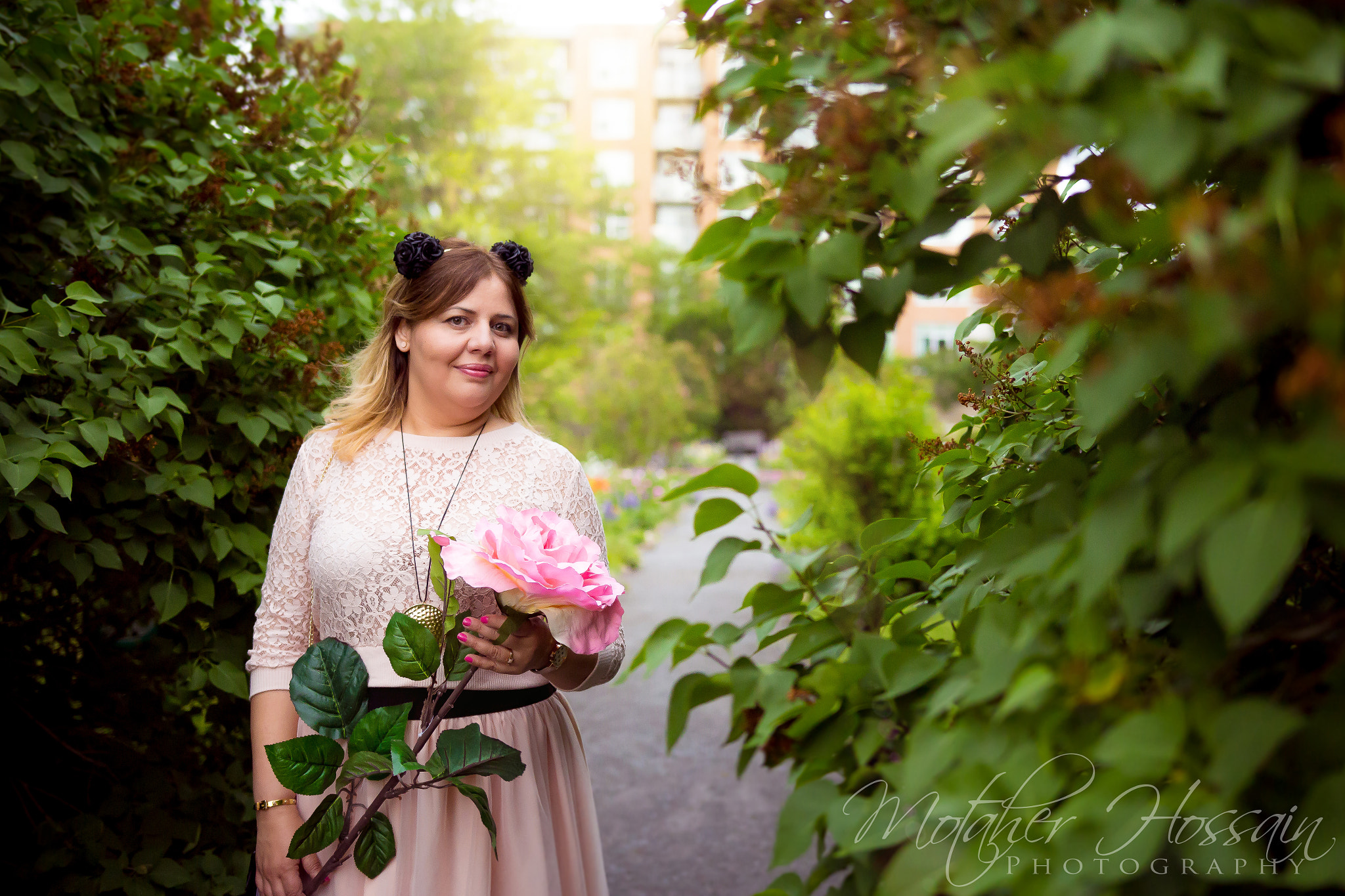 Sigma 18-35mm f/1.8 DC HSM sample photo. Lady with a rose photography