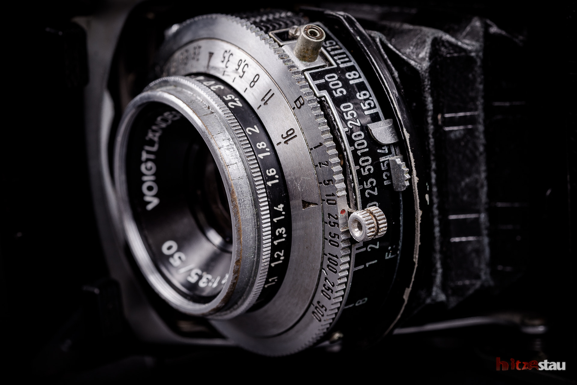 Nikon AF-S Micro-Nikkor 60mm F2.8G ED sample photo. Voigtländer vito ii photography