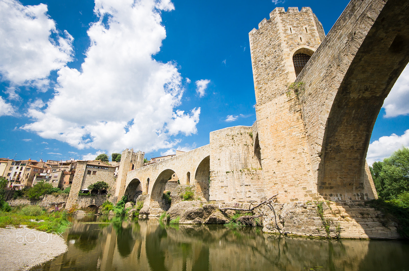 Sigma AF 10-20mm F4-5.6 EX DC sample photo. Besalu photography