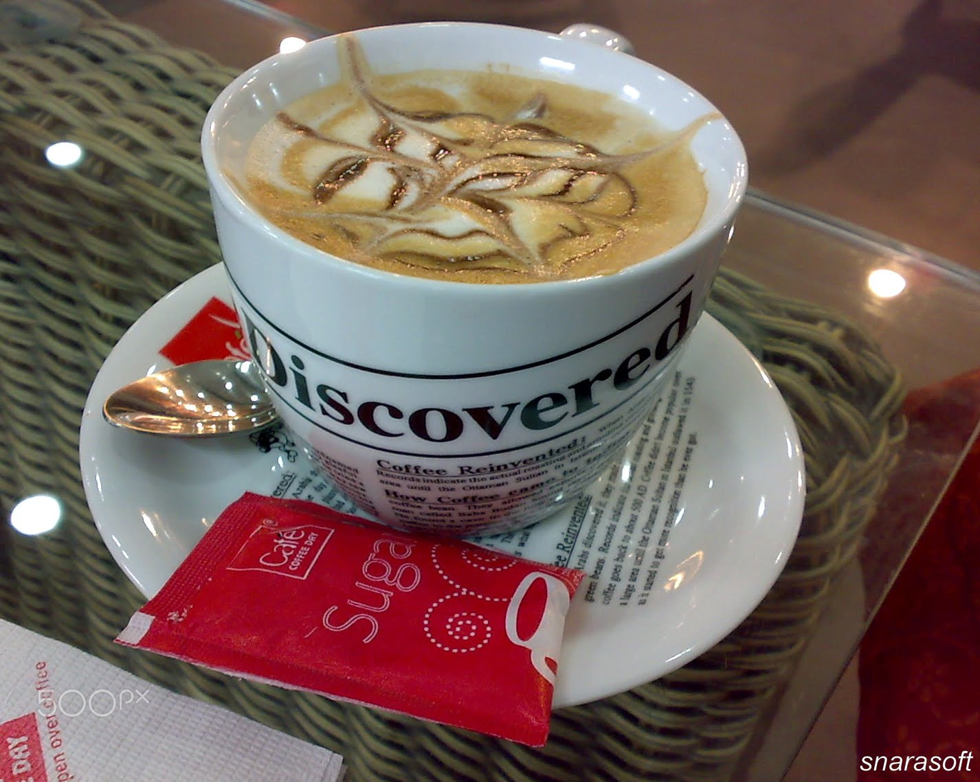 Nokia N73 sample photo. Cafe photography