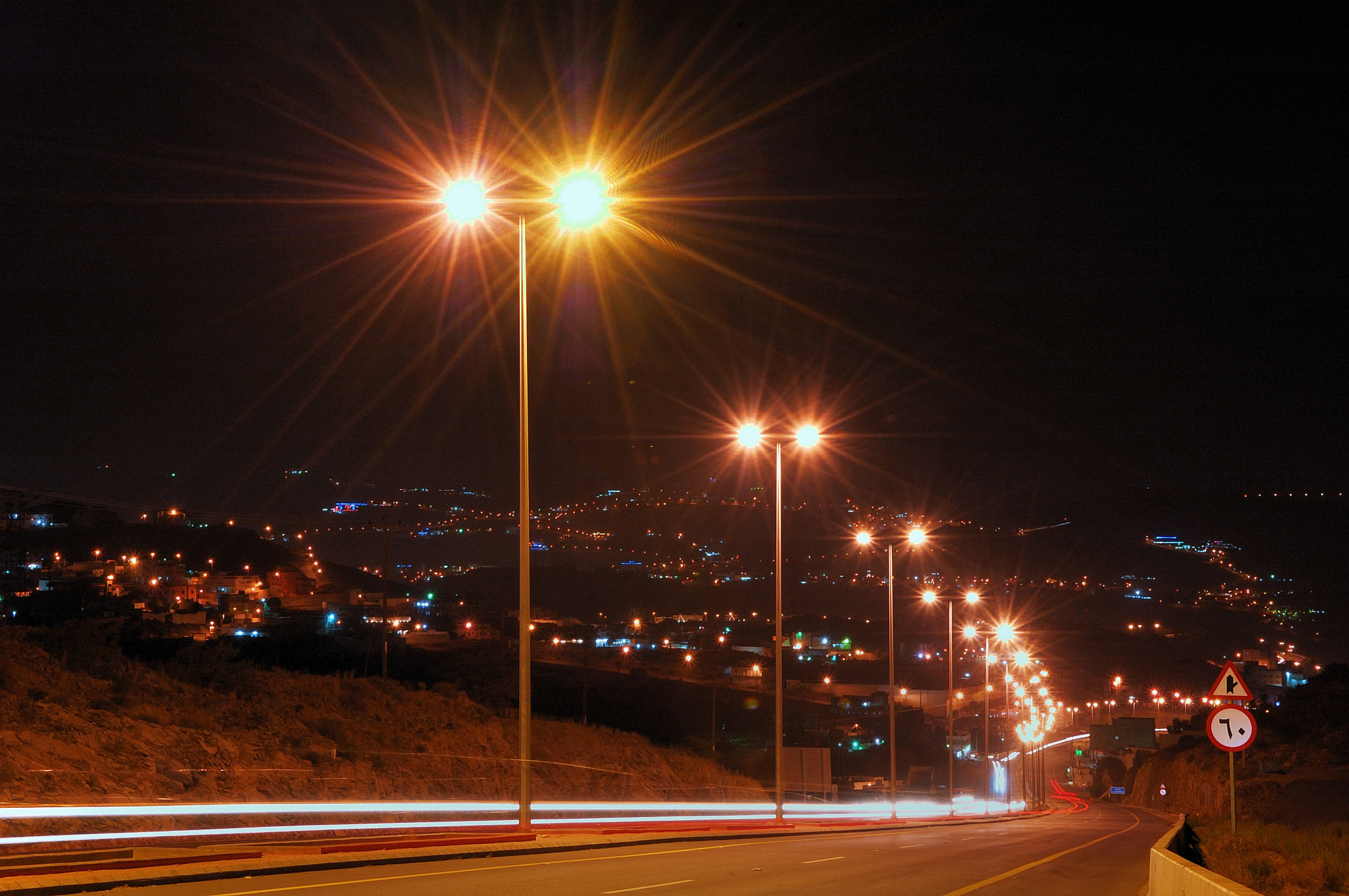 Nikon D70 sample photo. الطريق إلى الباحة photography