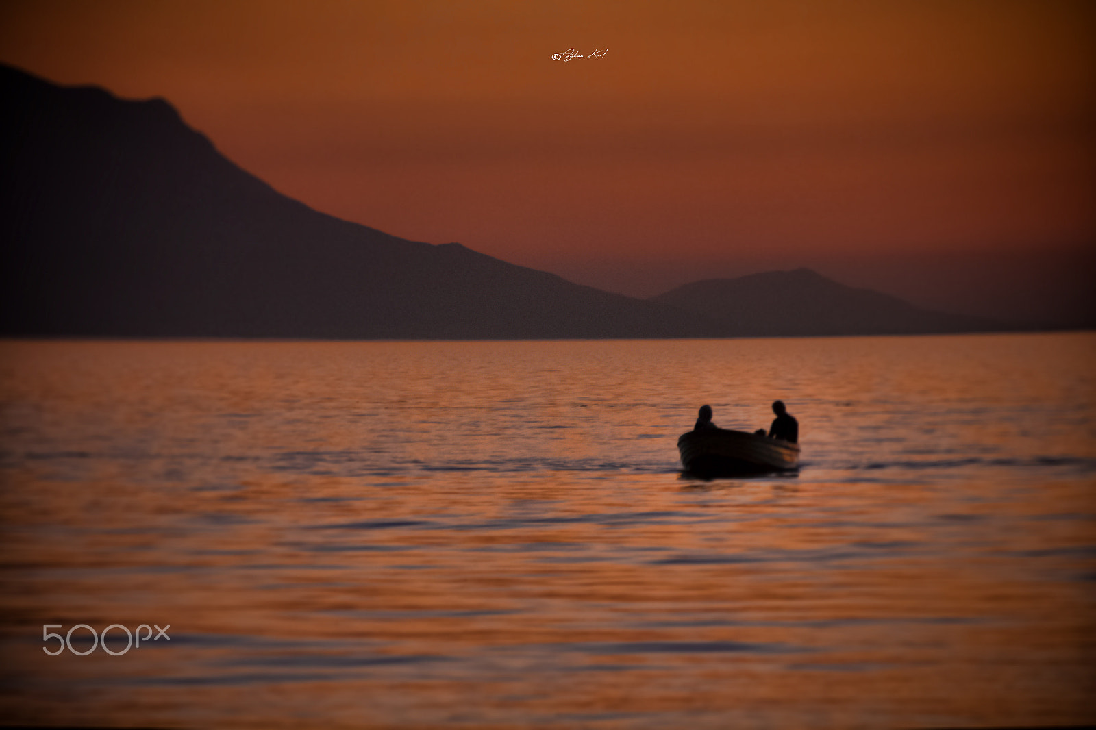 Sigma 18-250mm F3.5-6.3 DC OS HSM sample photo. Boat photography