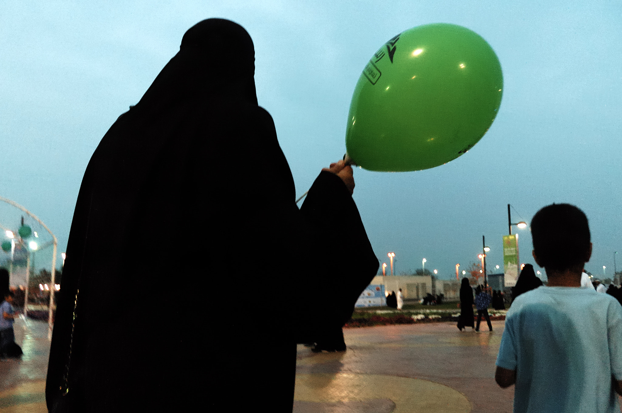 Nikon D70 sample photo. بالون photography