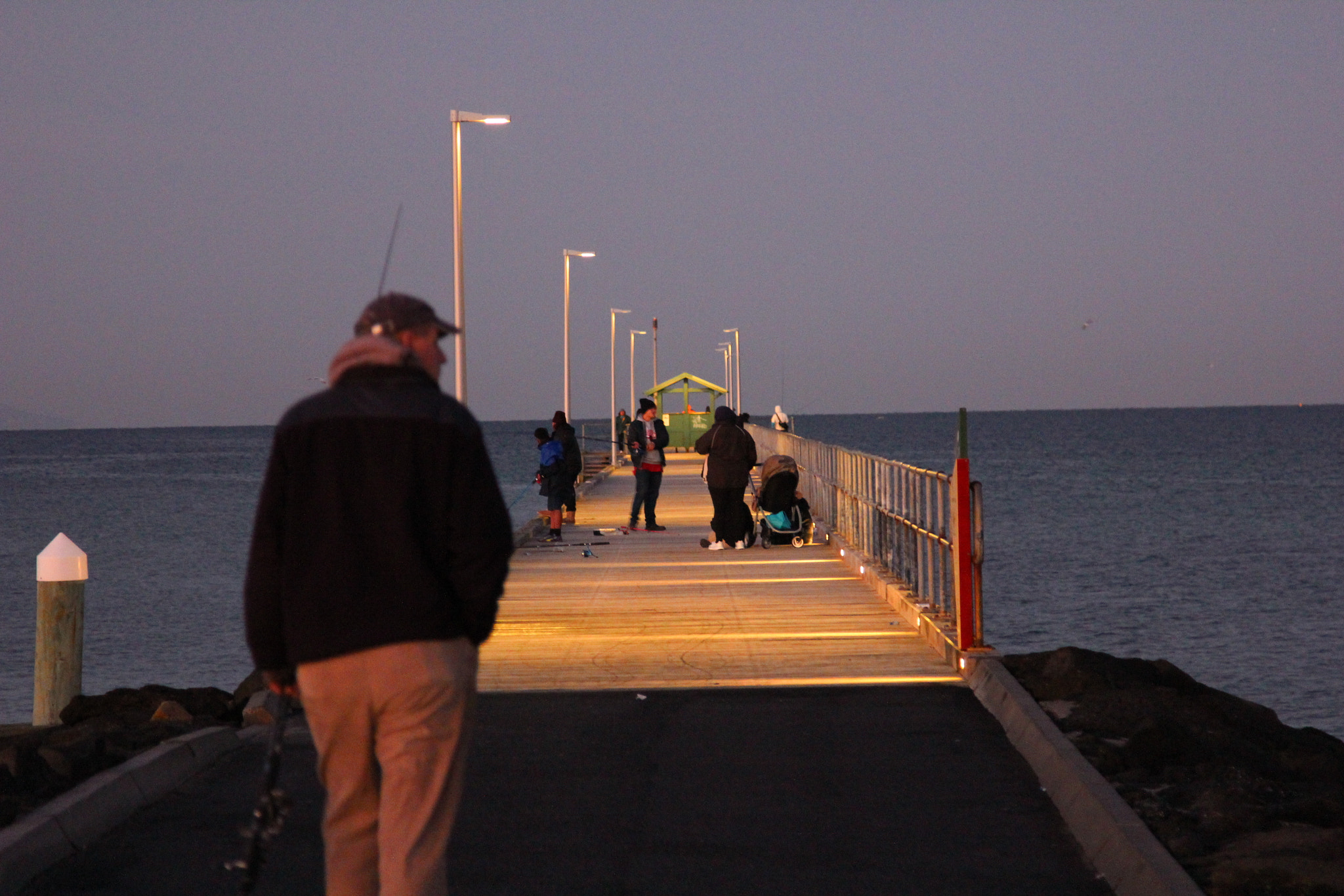 Canon EOS 600D (Rebel EOS T3i / EOS Kiss X5) sample photo. Mordialloc jetty before dawn photography