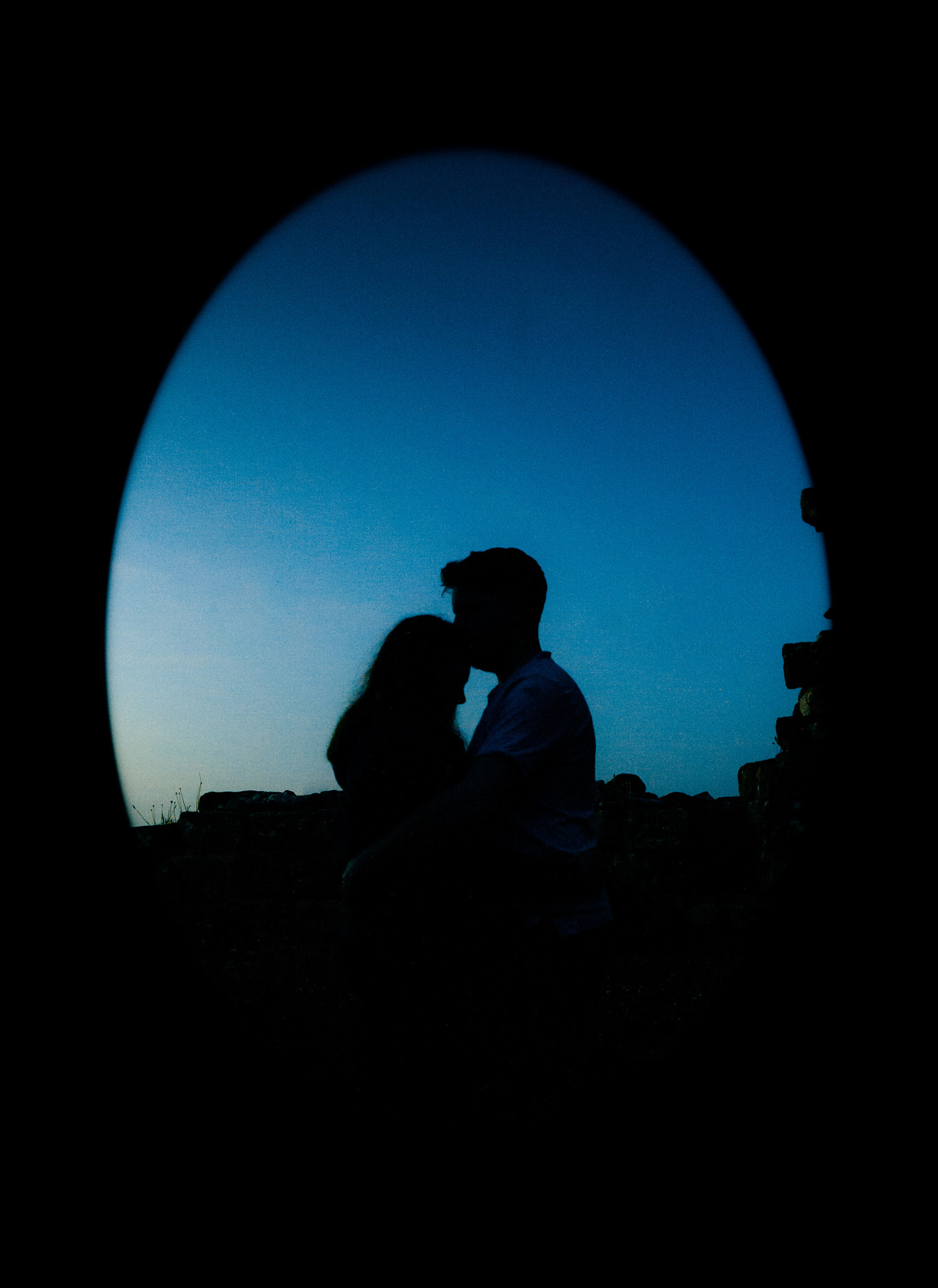 Sigma 28mm f/1.8 DG Macro EX sample photo. Silhouette of charlotte and robert photography